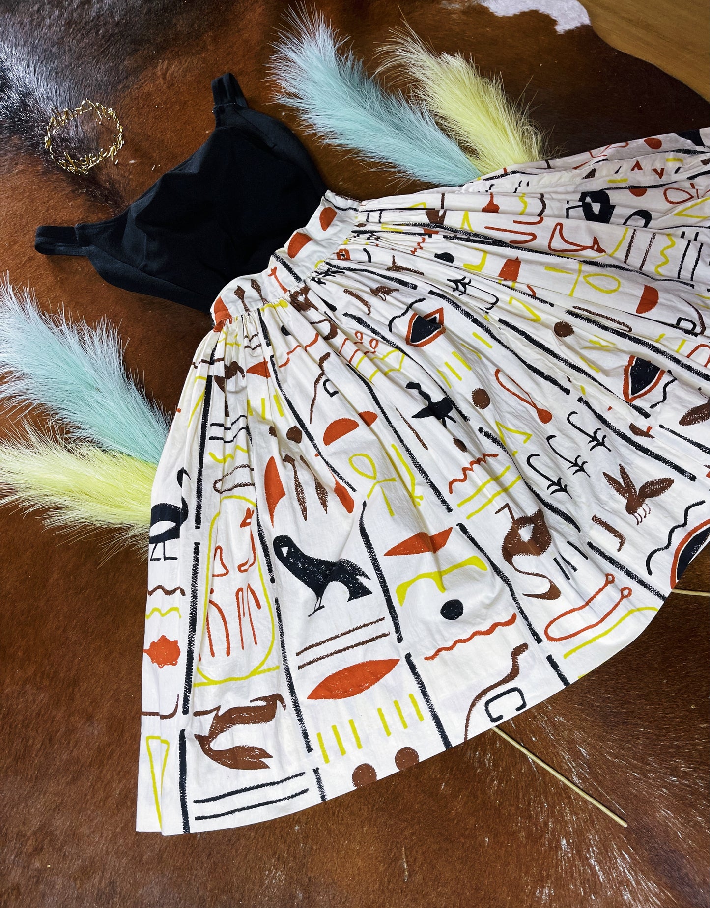 Vintage 50s Hieroglyphics Egyptian Novelty Print Full Skirt Fits Sizes XXS-XS