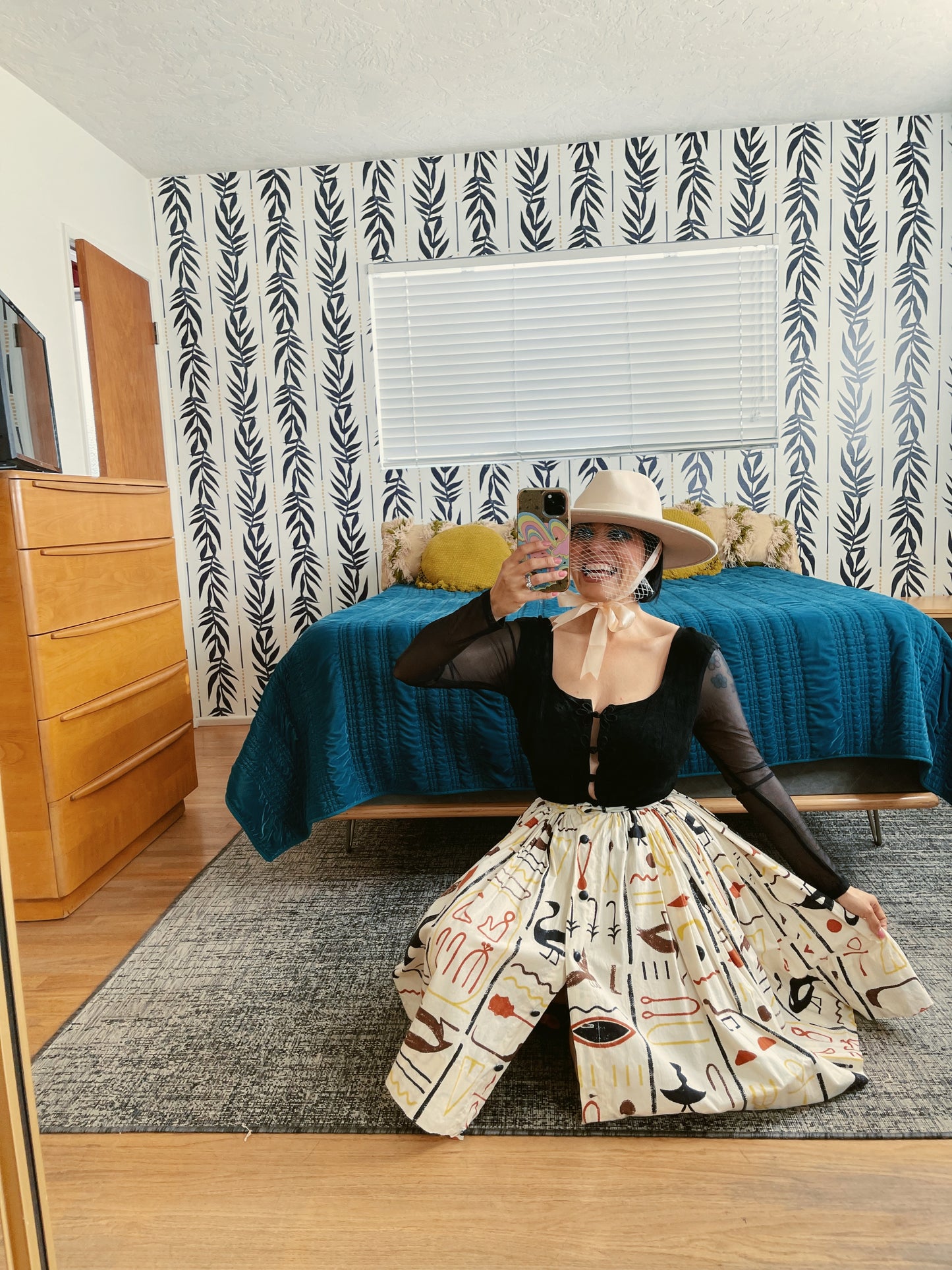 Vintage 50s Hieroglyphics Egyptian Novelty Print Full Skirt Fits Sizes XXS-XS