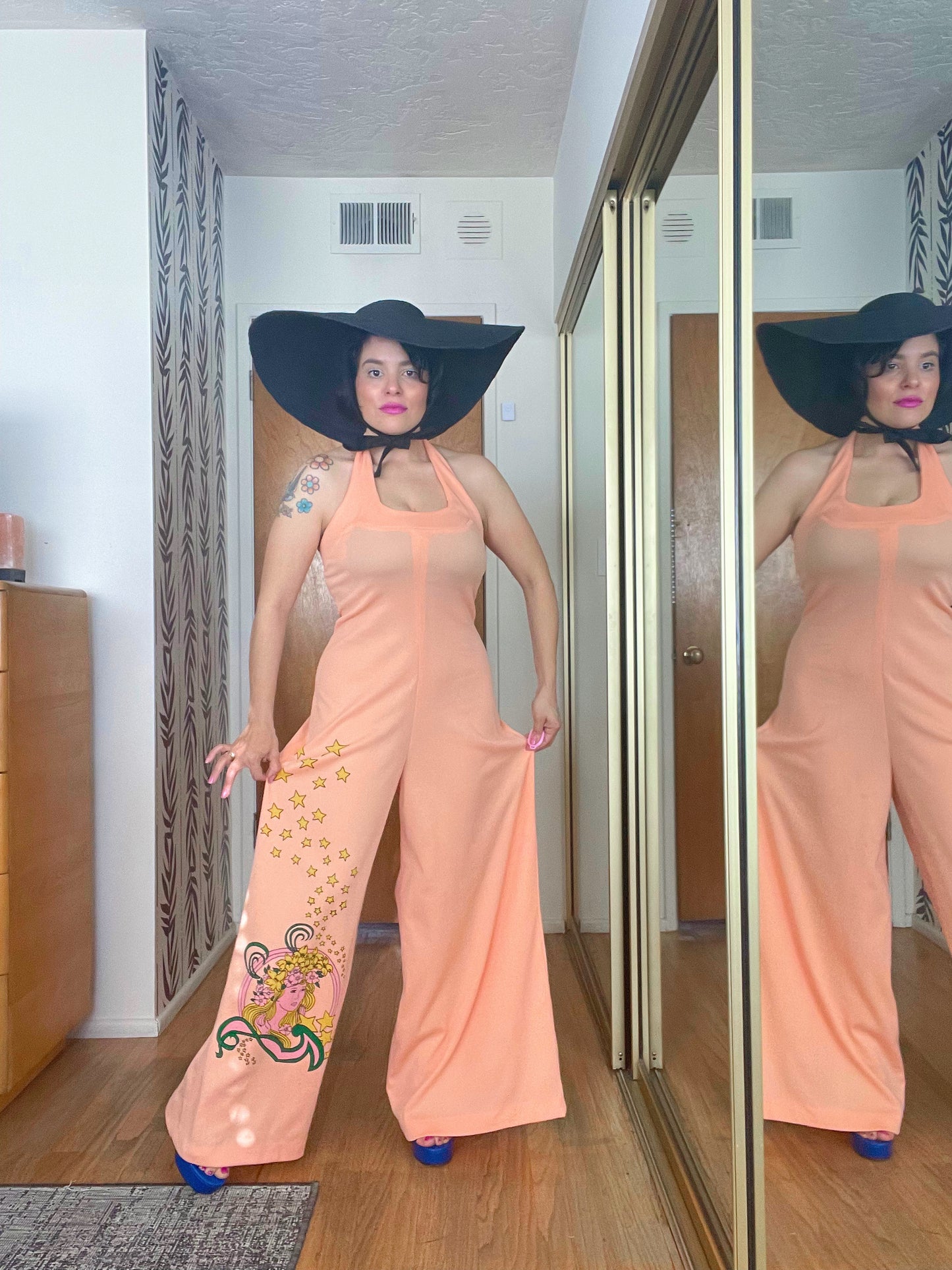 Vintage 60s / 70s Peachy Pink Star Female Floral Novelty Print Halter Jumpsuit Fits Sizes XS-M