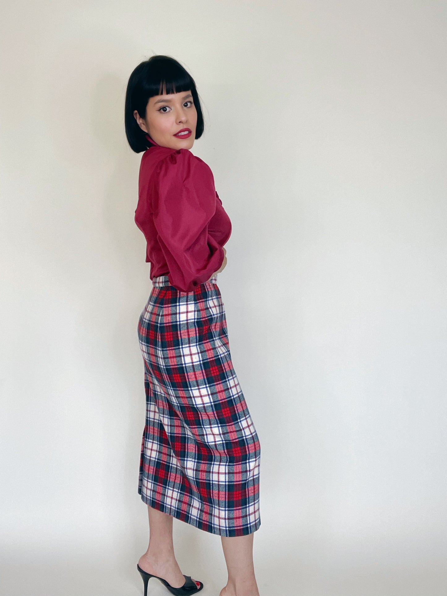 Vintage 60s / 70s "Pendleton" Pure Virgin Wool Blazer & Pencil Skirt Set Best Fits Sizes S-M