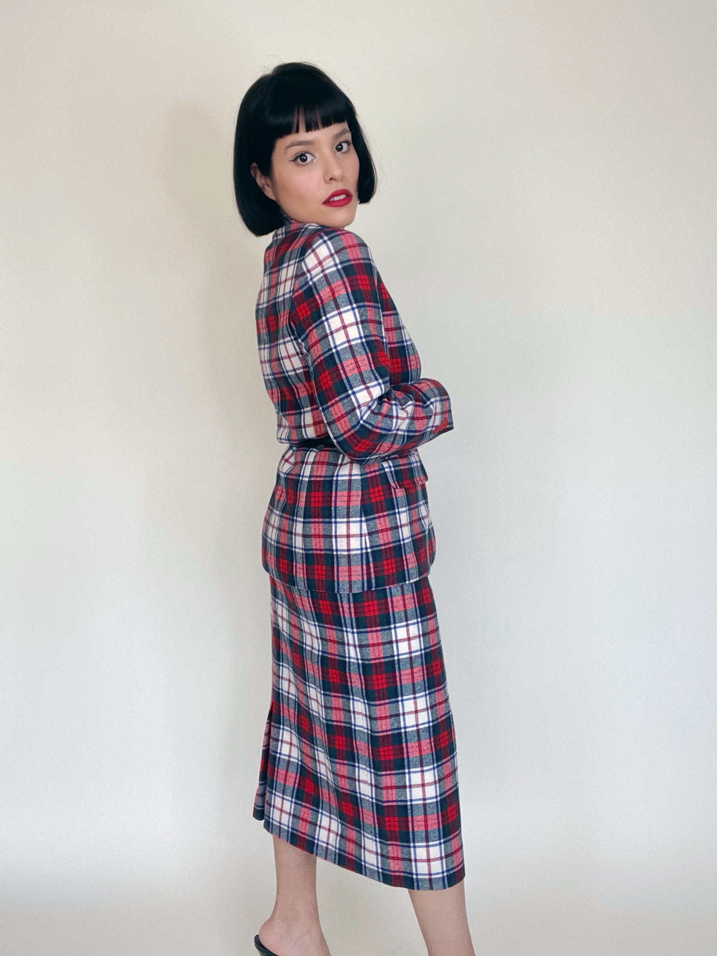 Vintage 60s / 70s "Pendleton" Pure Virgin Wool Blazer & Pencil Skirt Set Best Fits Sizes S-M