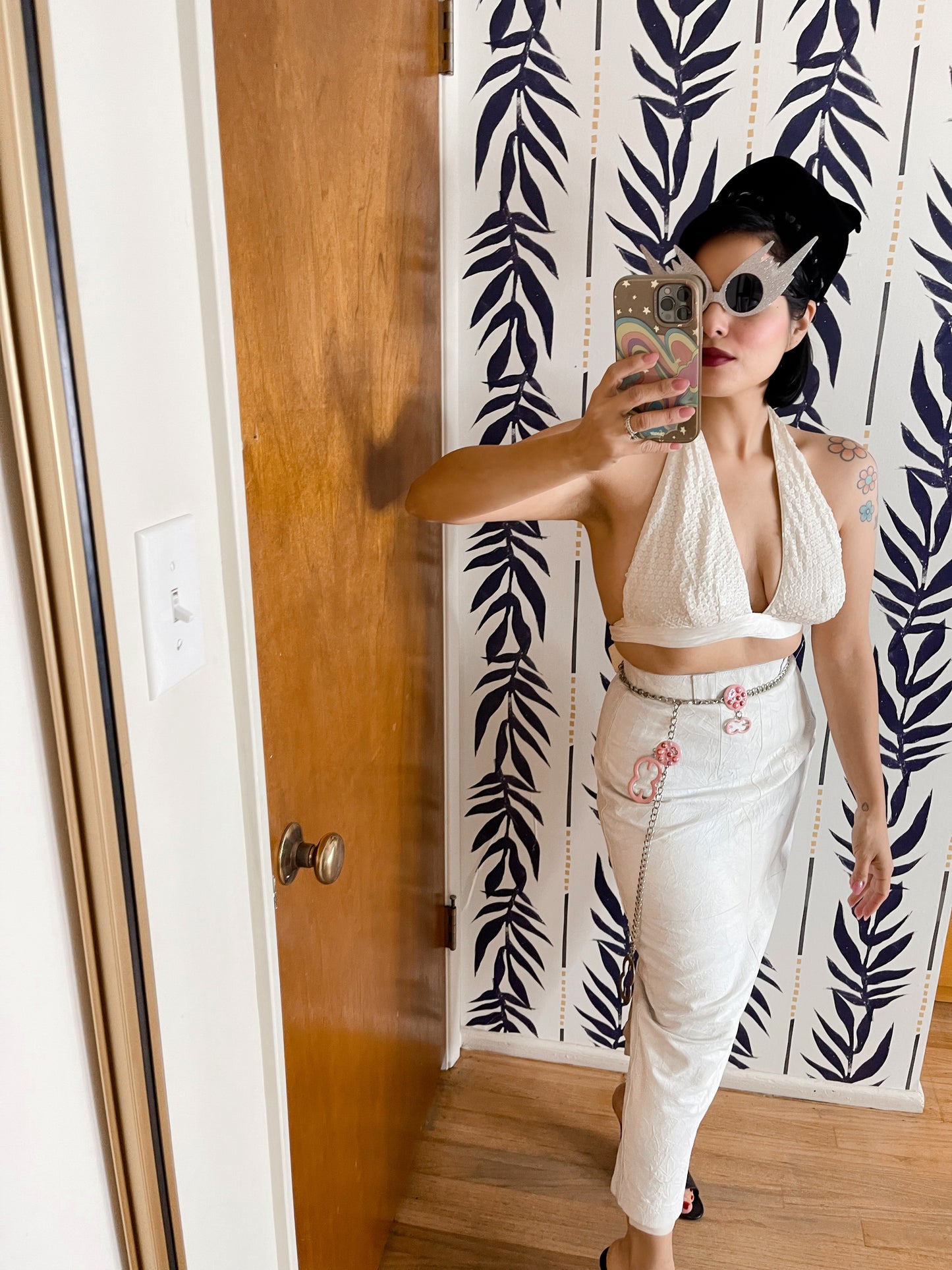 Vintage 80s “V.S.O.P. Cognac” White Genuine Leather Skirt Best Fits Sizes XS