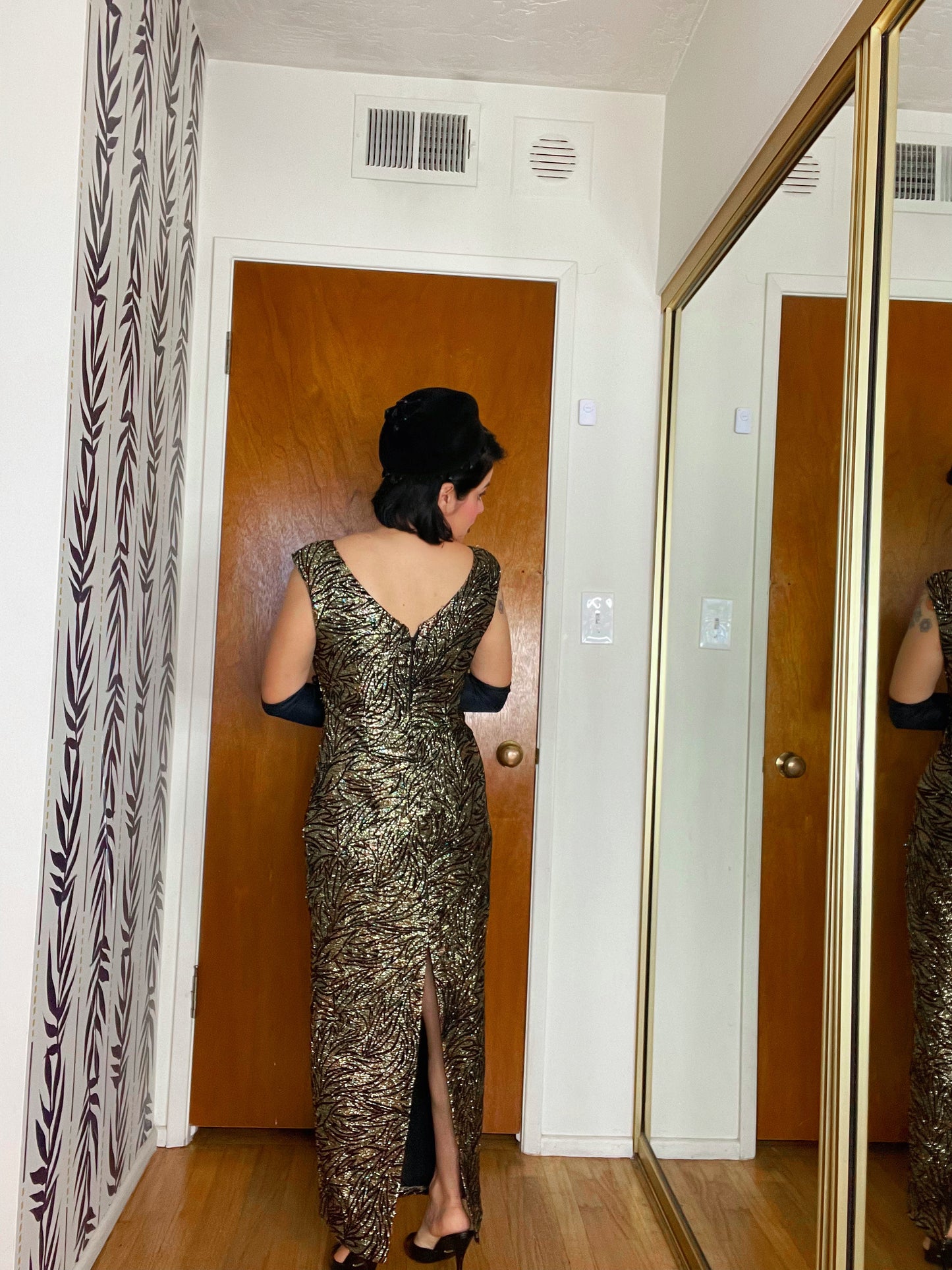 Vintage 80s Meets the 50s/60s Sparkly New Years Eve Abstract Print Maxi Dress Best Fits Sizes S