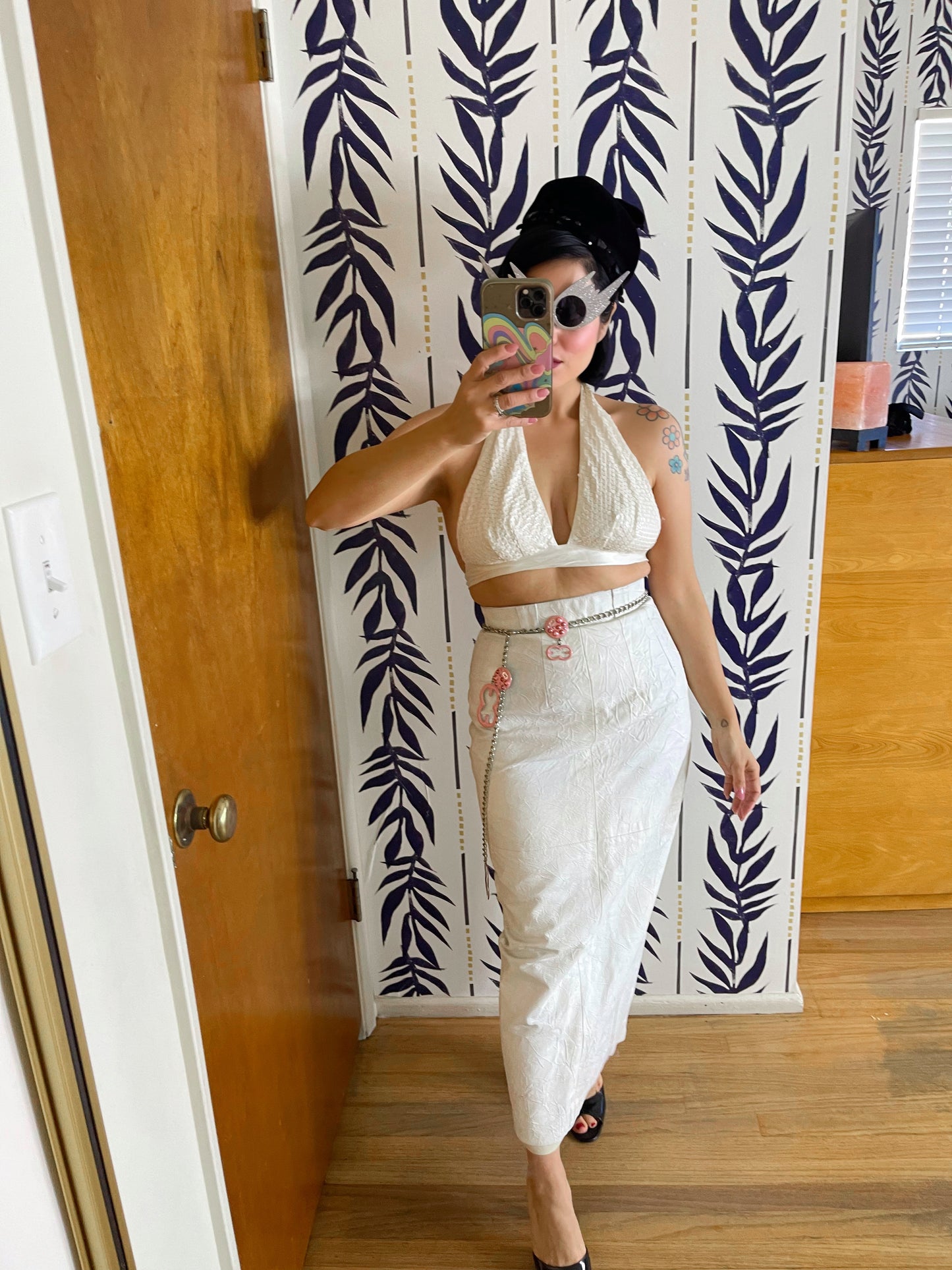 Vintage 80s “V.S.O.P. Cognac” White Genuine Leather Skirt Best Fits Sizes XS