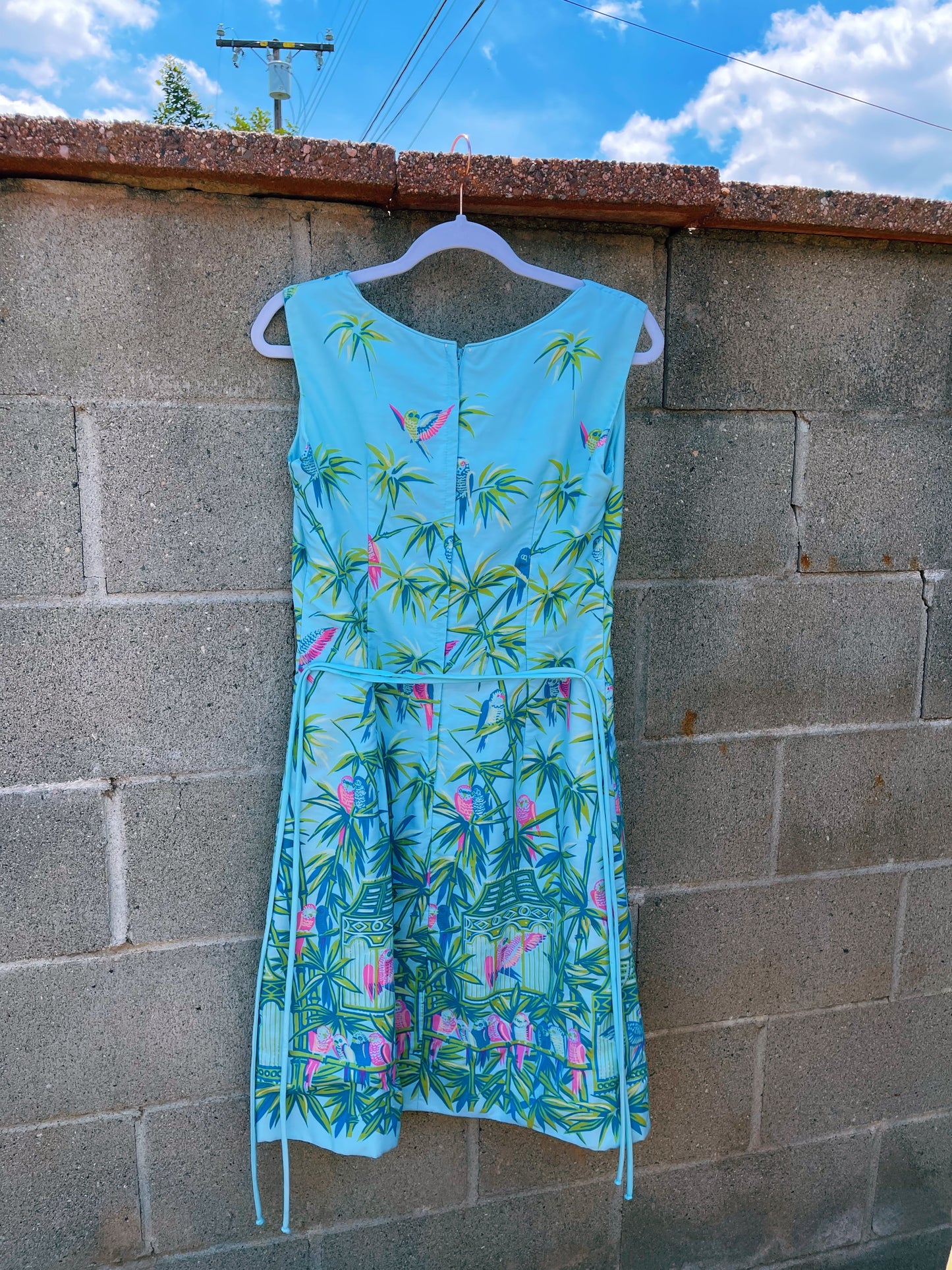 Vintage 60s "Lee Stevens Miami" Tropical Novelty Print Shift Dress  - Best Fits Sizes XS-S & Possible Size M