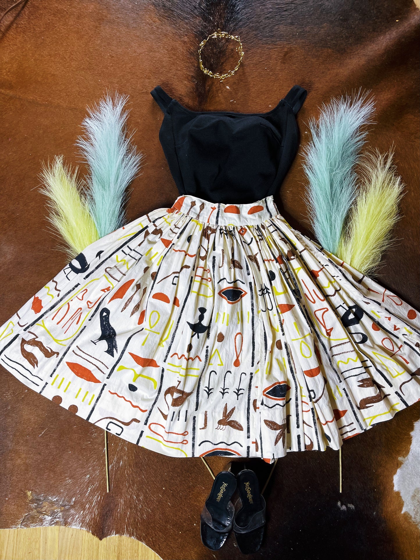 Vintage 50s Hieroglyphics Egyptian Novelty Print Full Skirt Fits Sizes XXS-XS