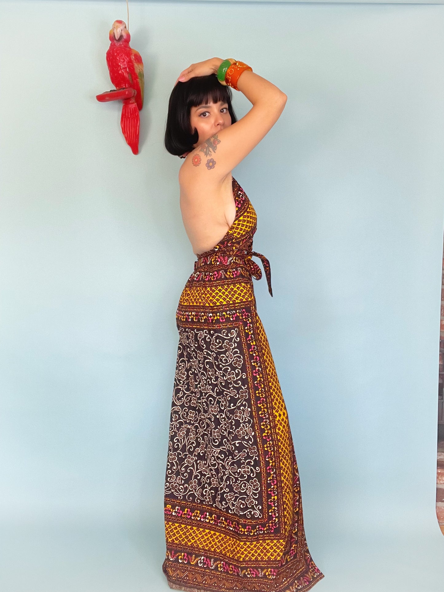 Vintage 1960s / 1970s Polished Cotton Material Adjustable Halter with matching Skirt Set Fits Sizes XS-S