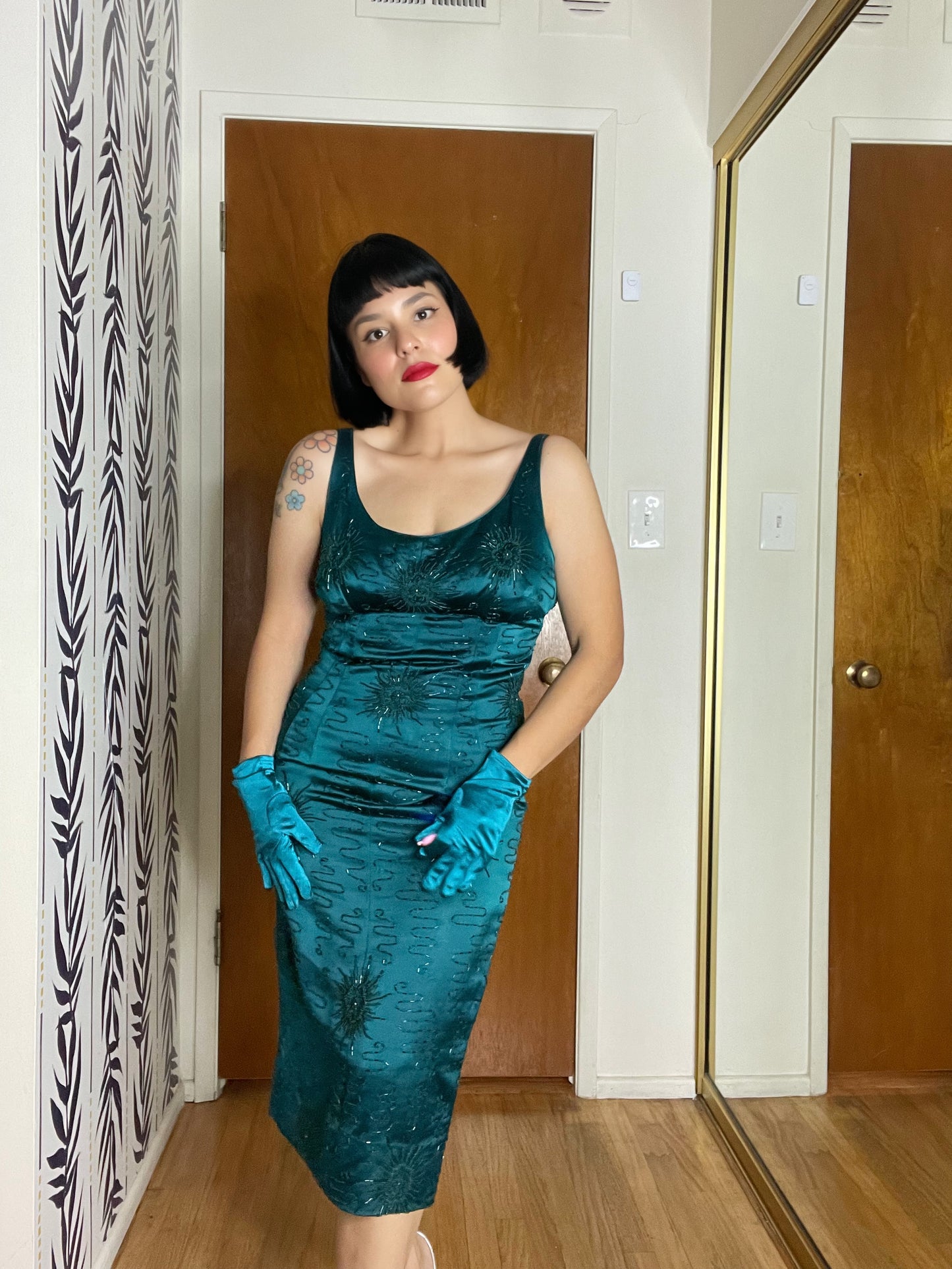 Vintage 50s 60s Emerald Hunter Green Wiggle Style Cocktail Dress w/ Beading Best Fits Sizes S-M