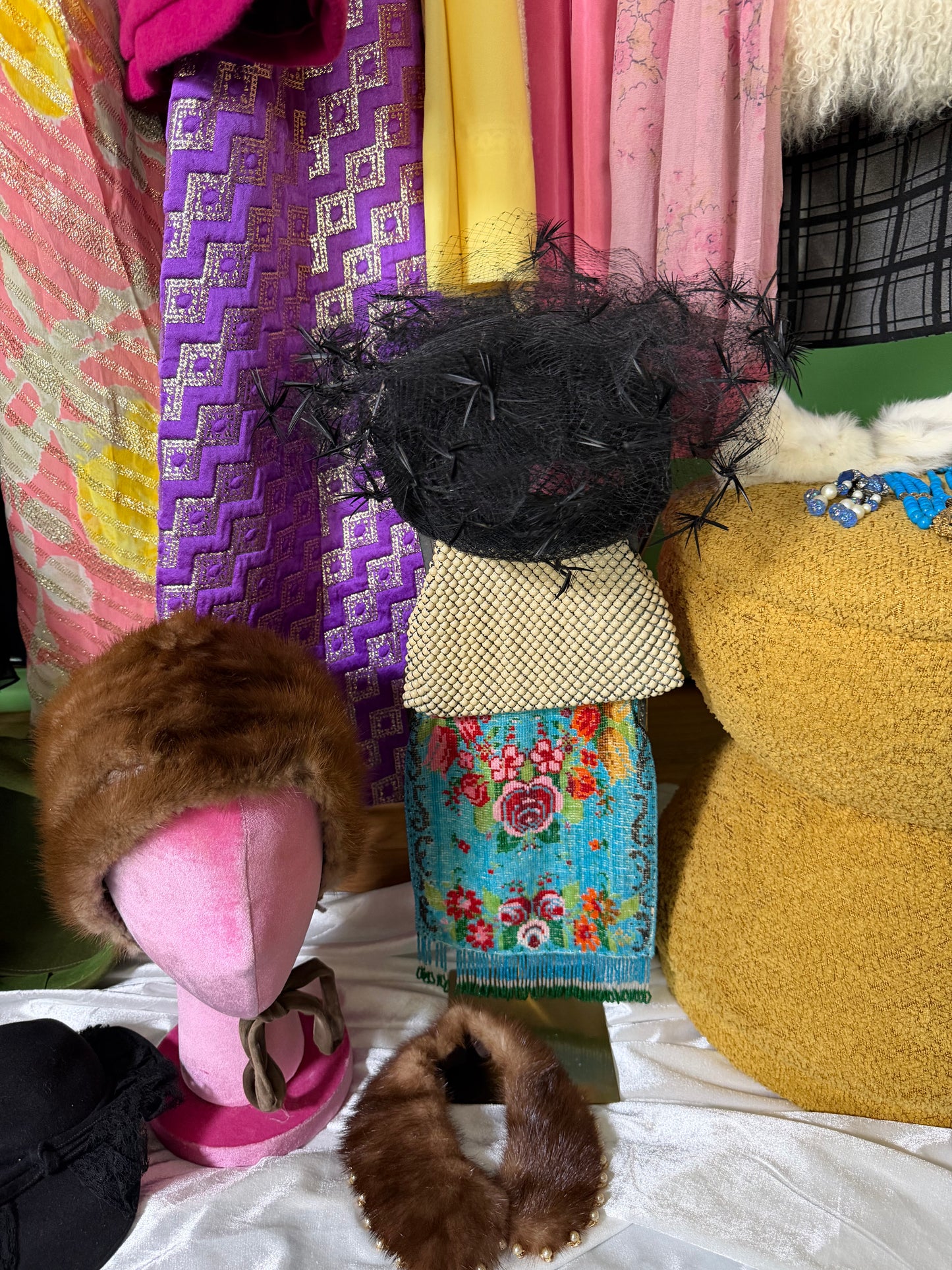 50/60s Black Dandelion Pillbox hat by Maria Pia