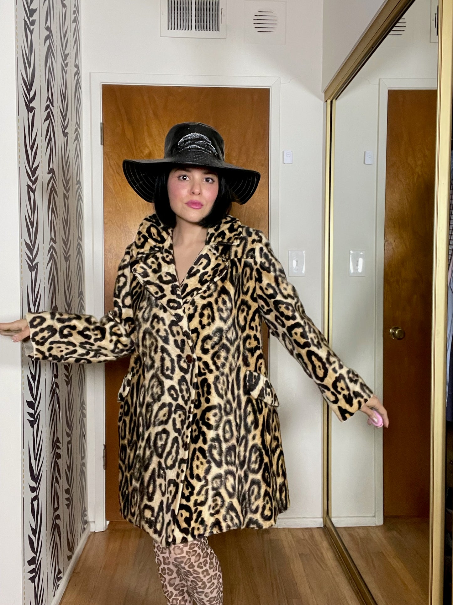 Vintage 50s 60s Jaguar Coat - Fits Most Sizes