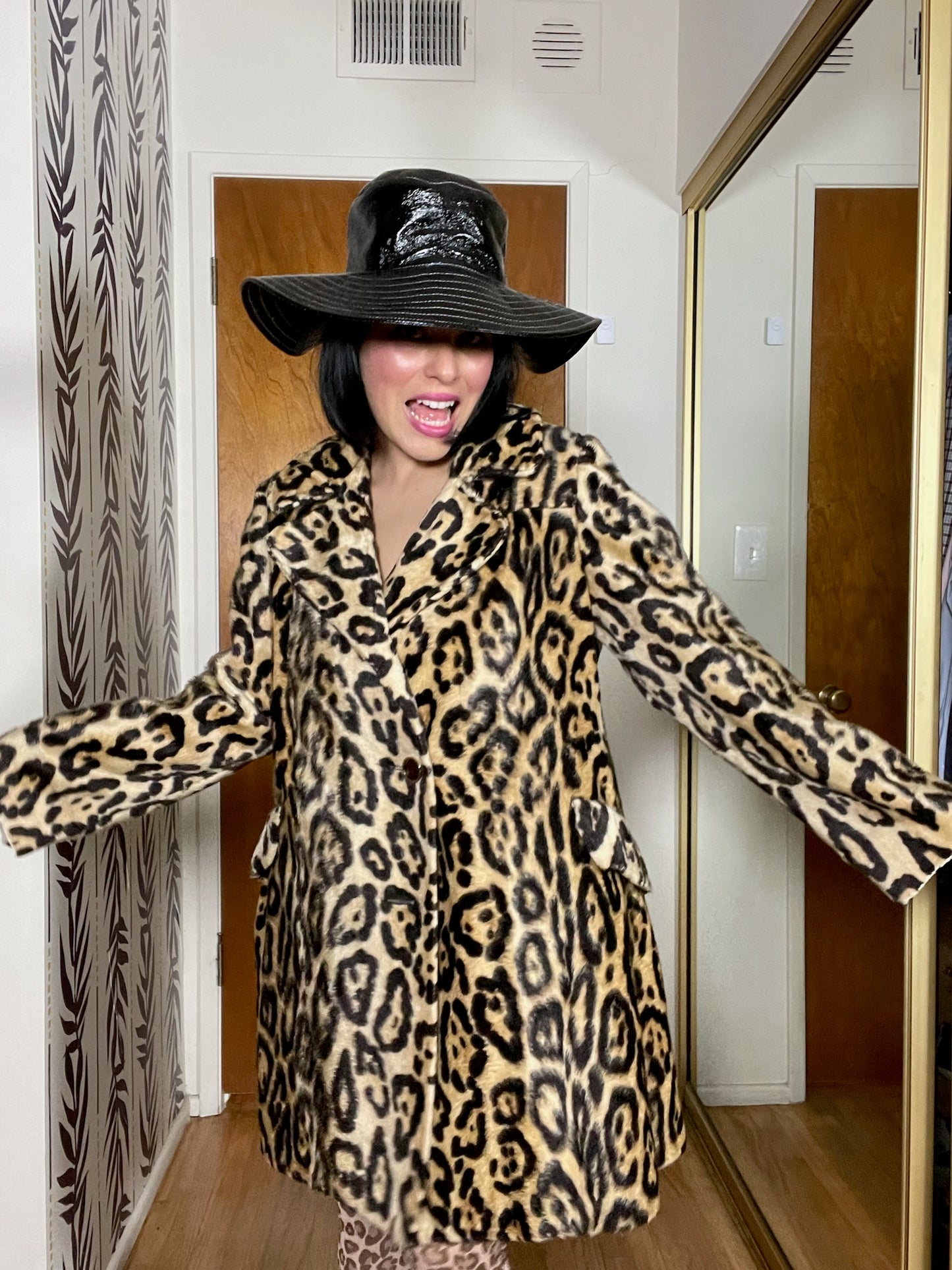 Vintage 50s 60s Jaguar Coat - Fits Most Sizes