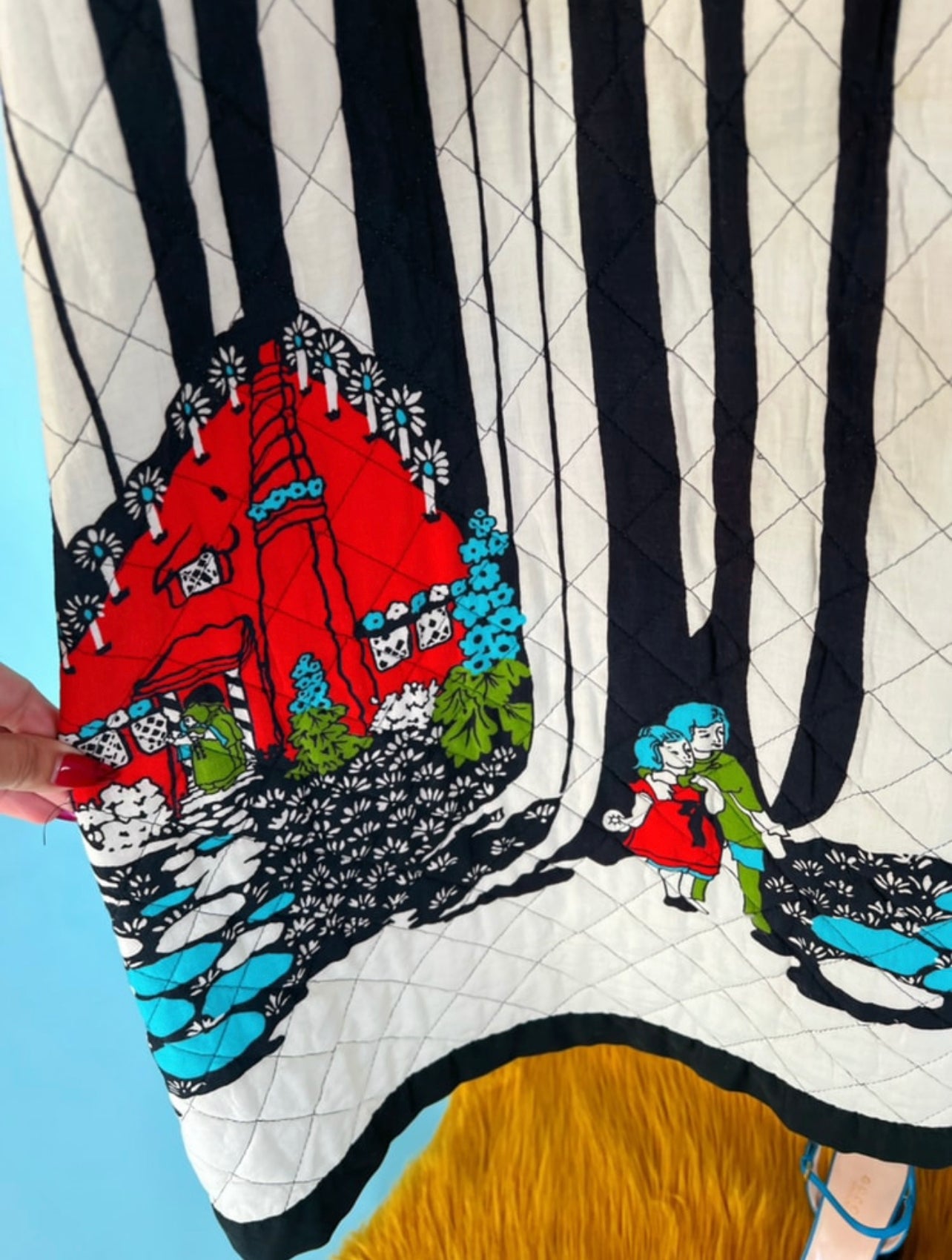 Vintage 60s / 70s Hansel and Gretel Novelty Print Dress Fits sizes XXS-XS