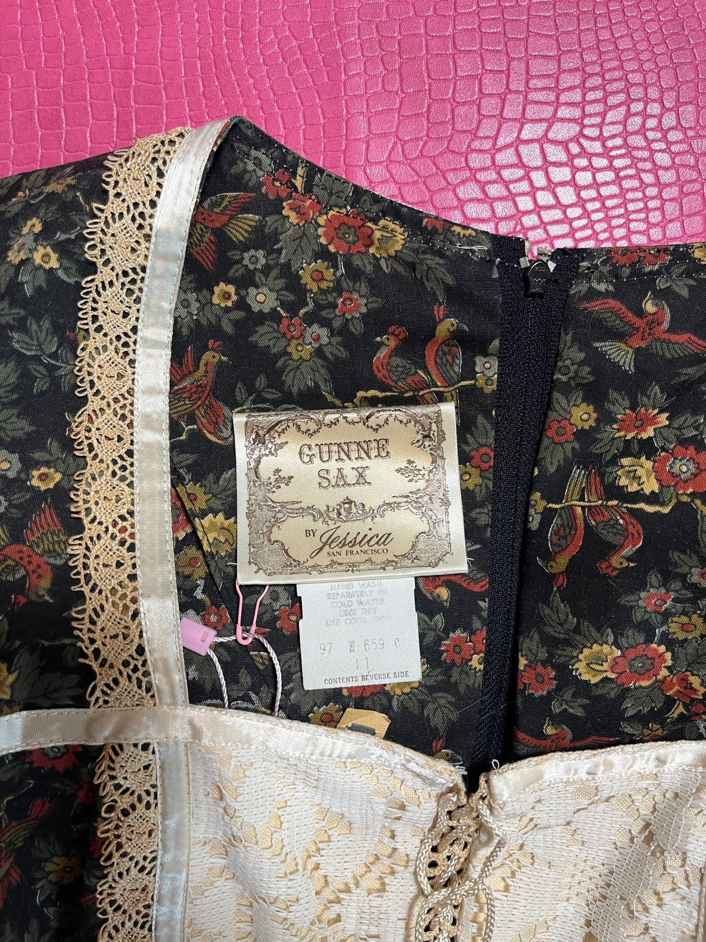 Vintage 70s "Gunne Sax" Prairie Dress - Best Fits Size XS-S