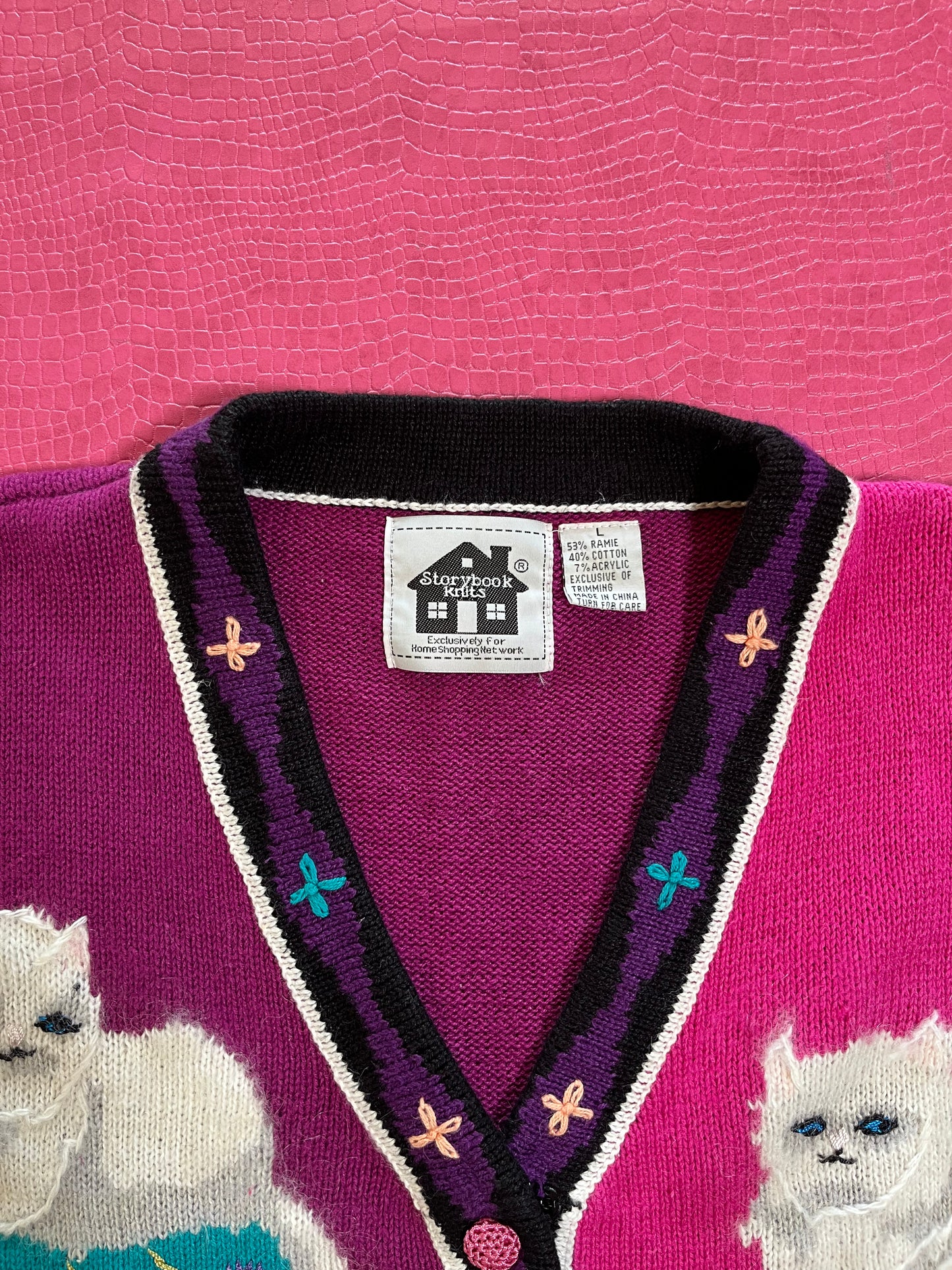 Vintage 90s "Story Book Knits" White Persian Cats Cardigan - Fits Most Sizes
