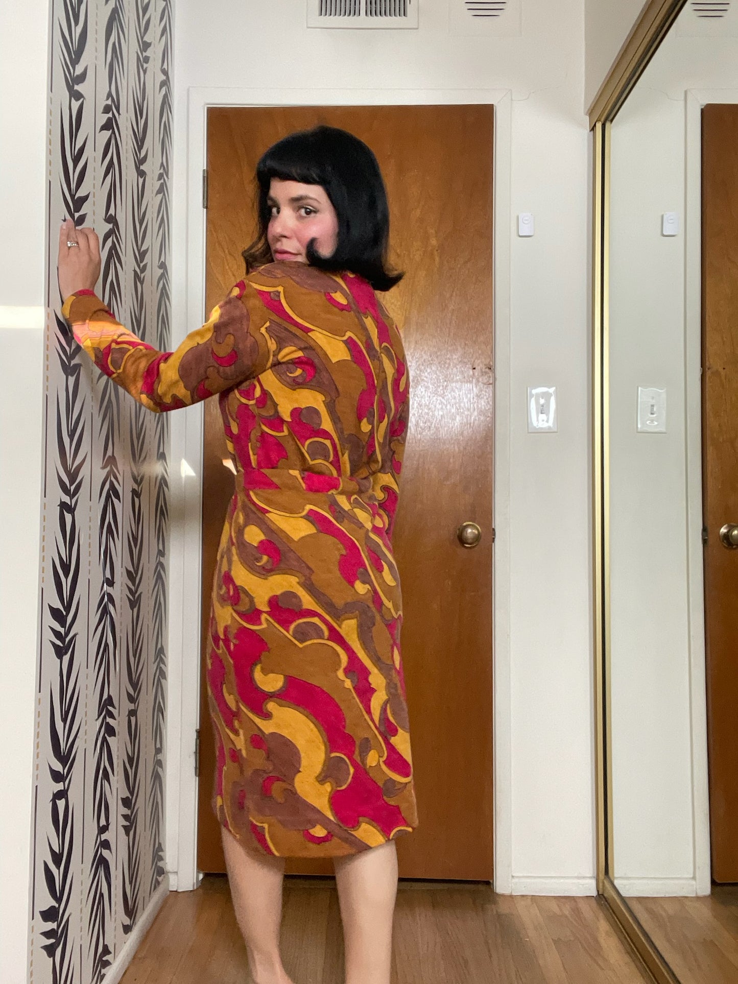 Vintage 60s "Goldworm" Psychedelic Knit Skirt Set