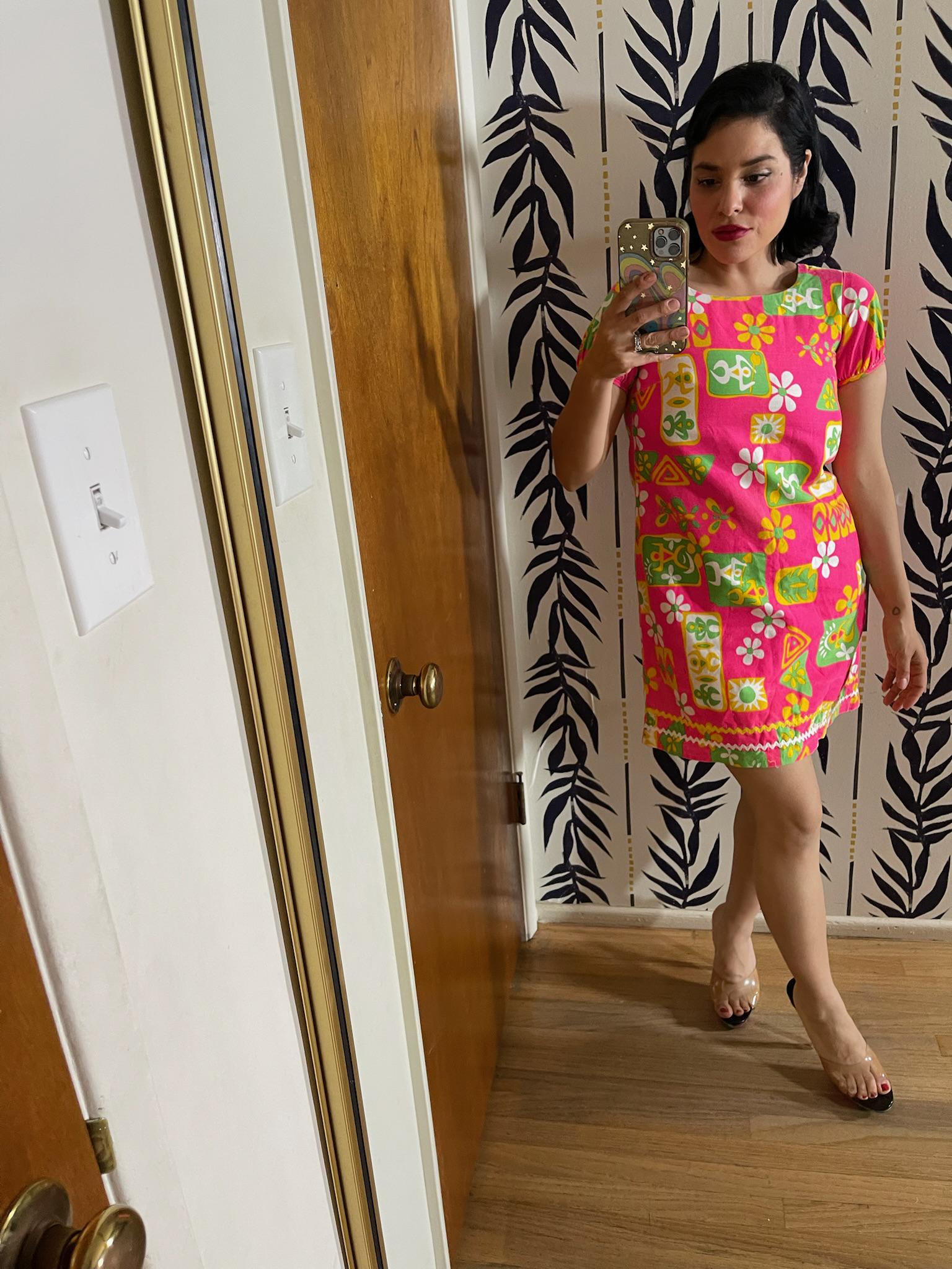 Vintage 60s "Young Hawaii Honolulu" Neon Pink Dress - Best Fits Size XS-L