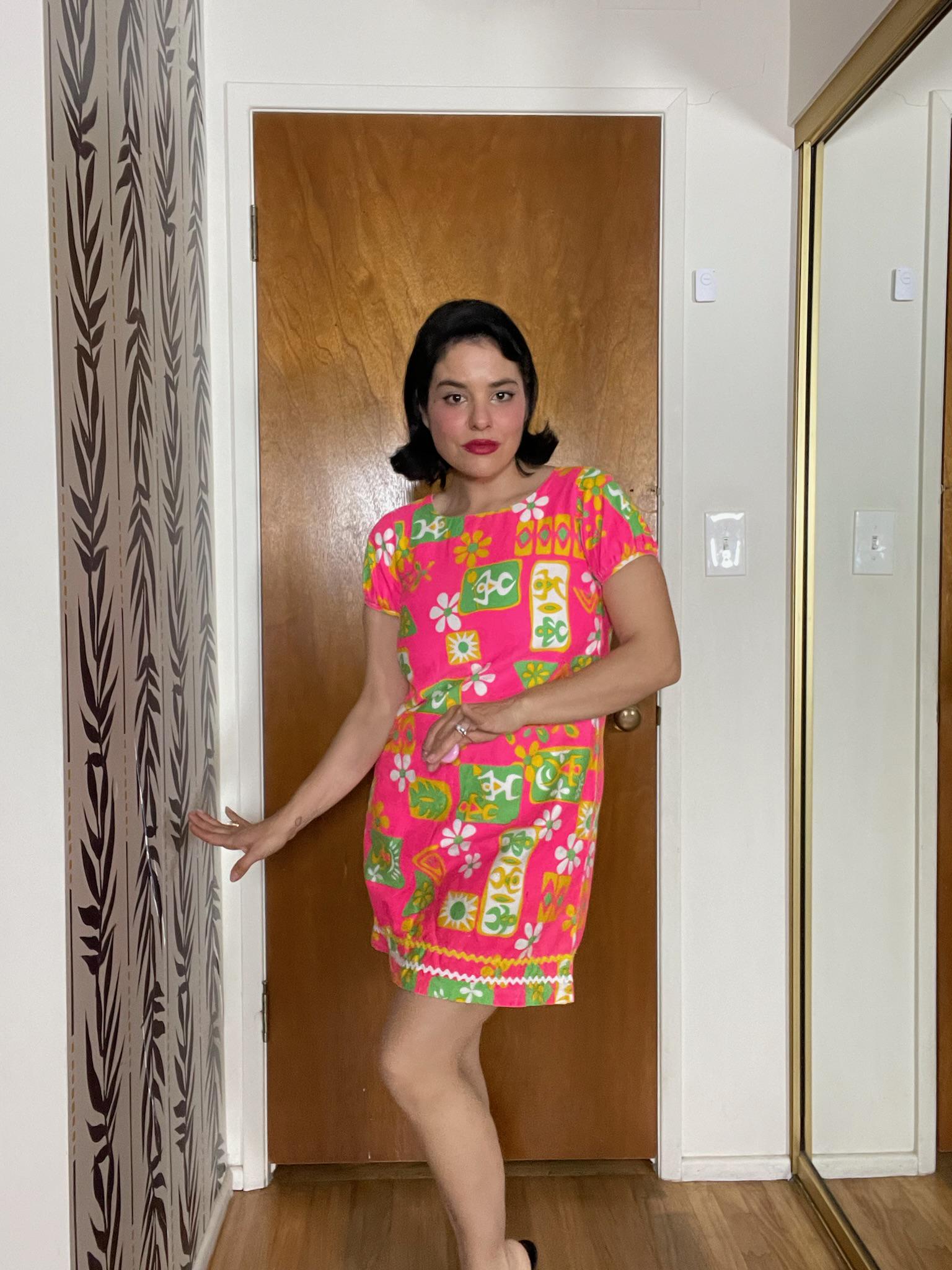 Vintage 60s "Young Hawaii Honolulu" Neon Pink Dress - Best Fits Size XS-L