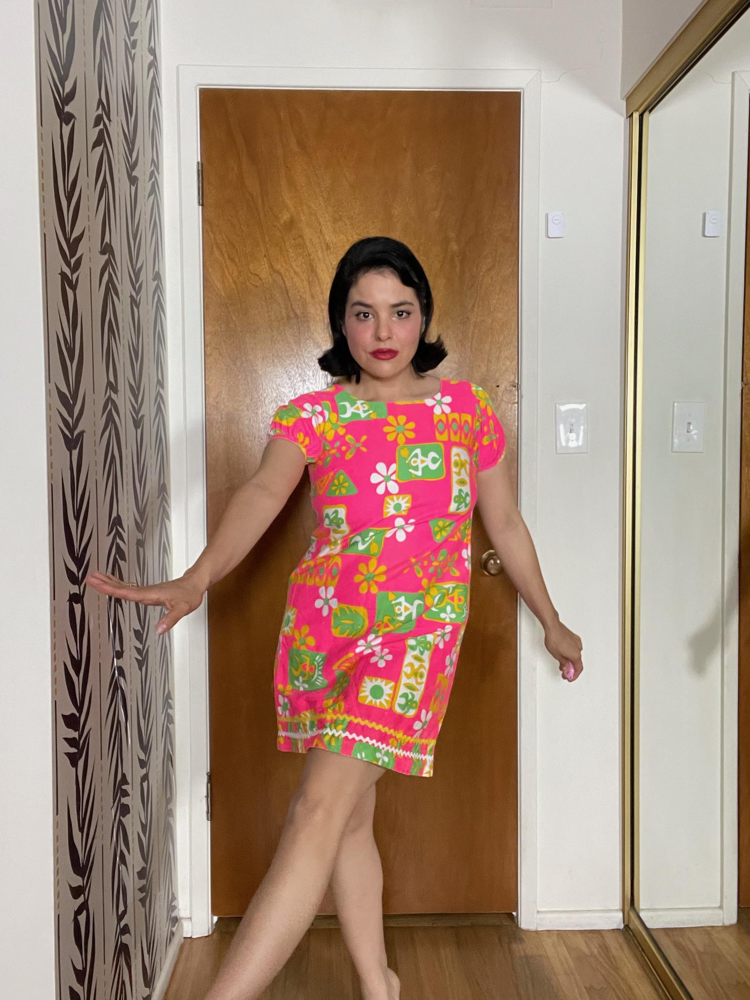 Vintage 60s "Young Hawaii Honolulu" Neon Pink Dress - Best Fits Size XS-L