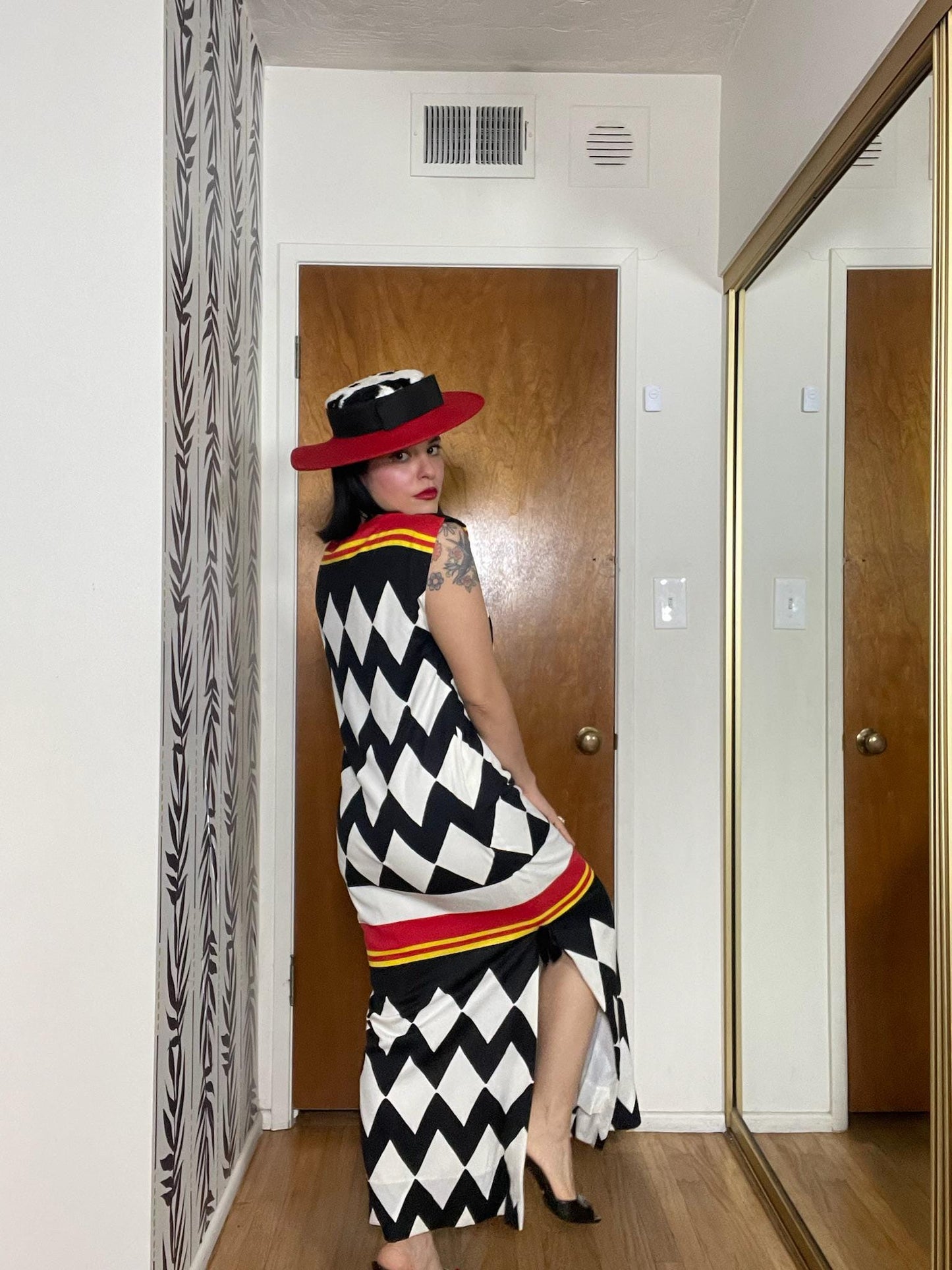 Vintage 70s 80s Jester-esque Maxi Dress - Best Fits Size M-L