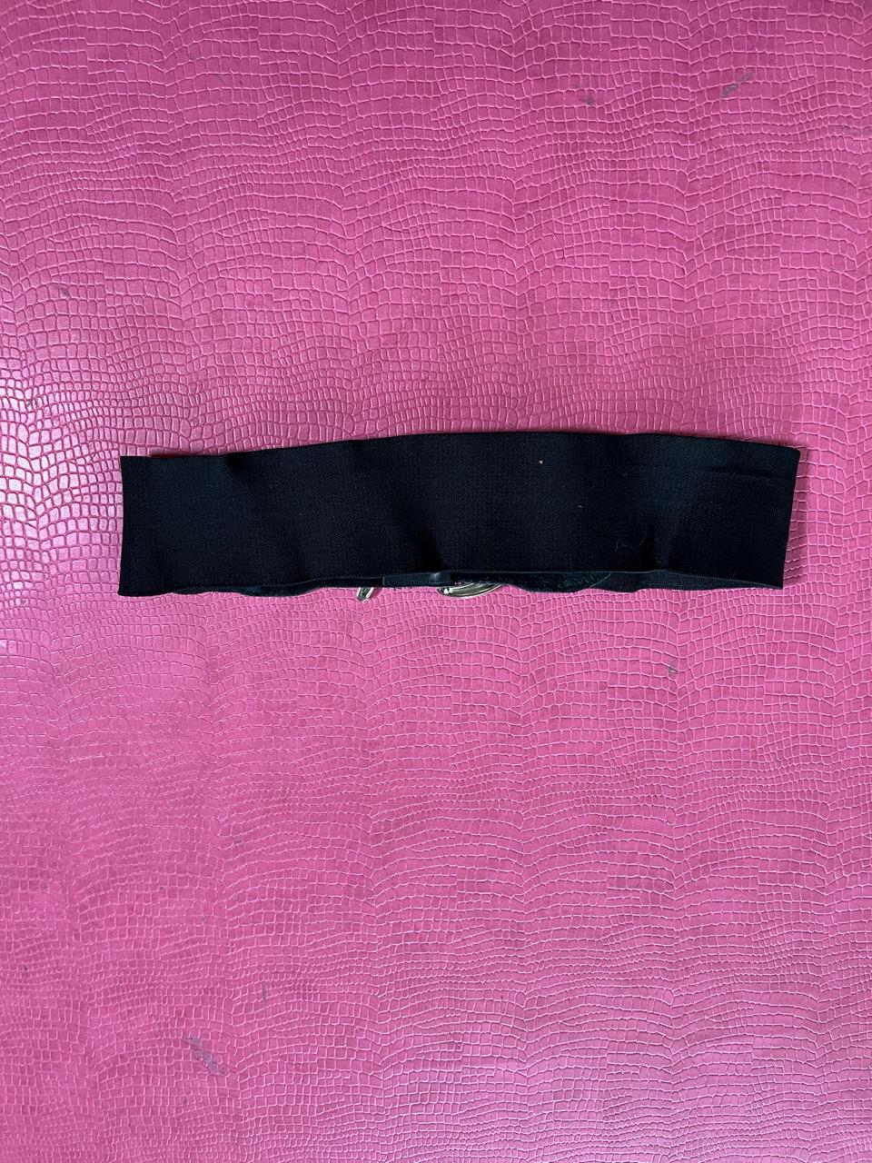 Vintage 80s Black Belt With Silver Buckle - Fits Size XS-M