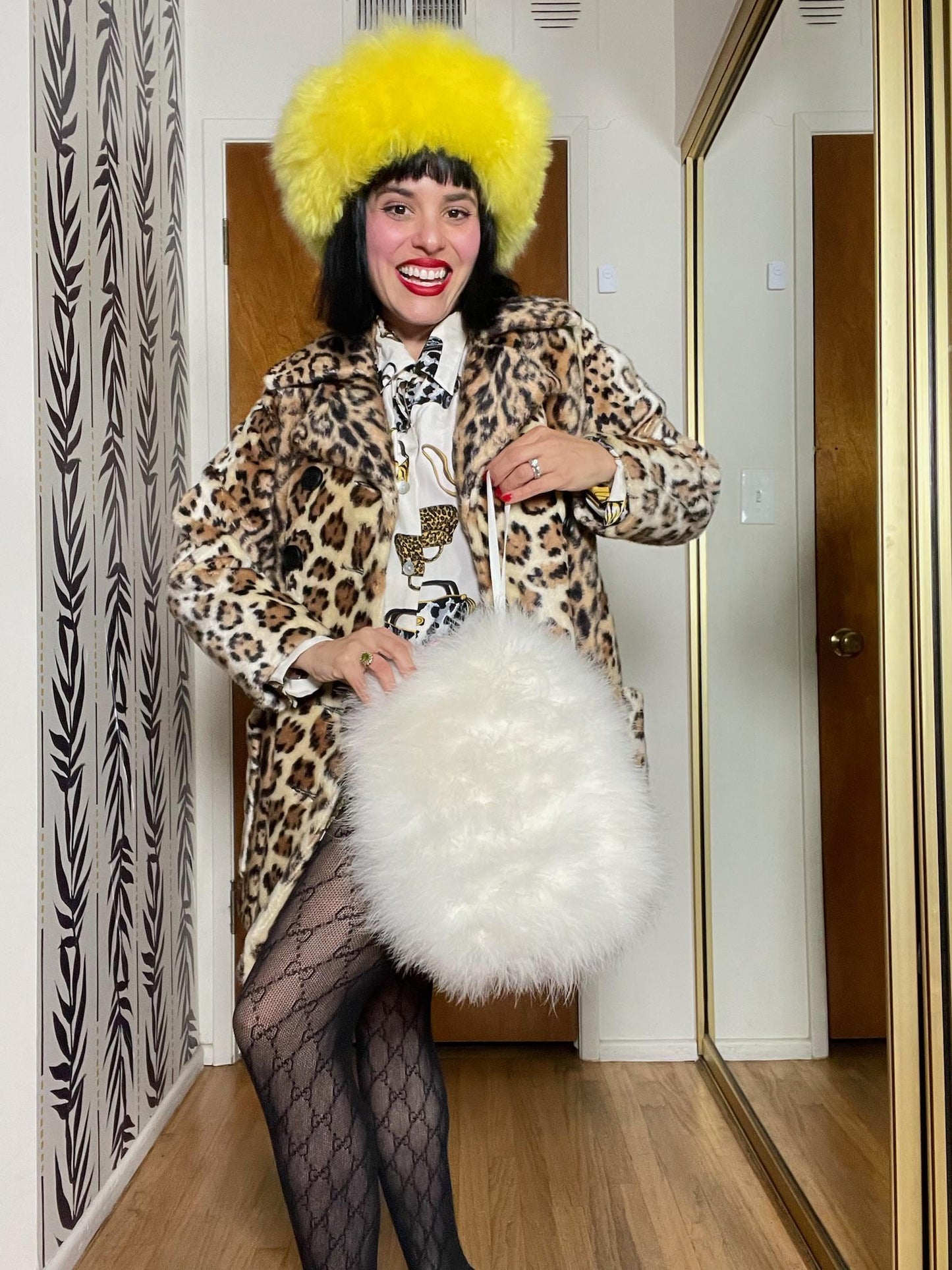 Vintage 50s 60s Dead Stock White Marabou Feather Hand Muffler