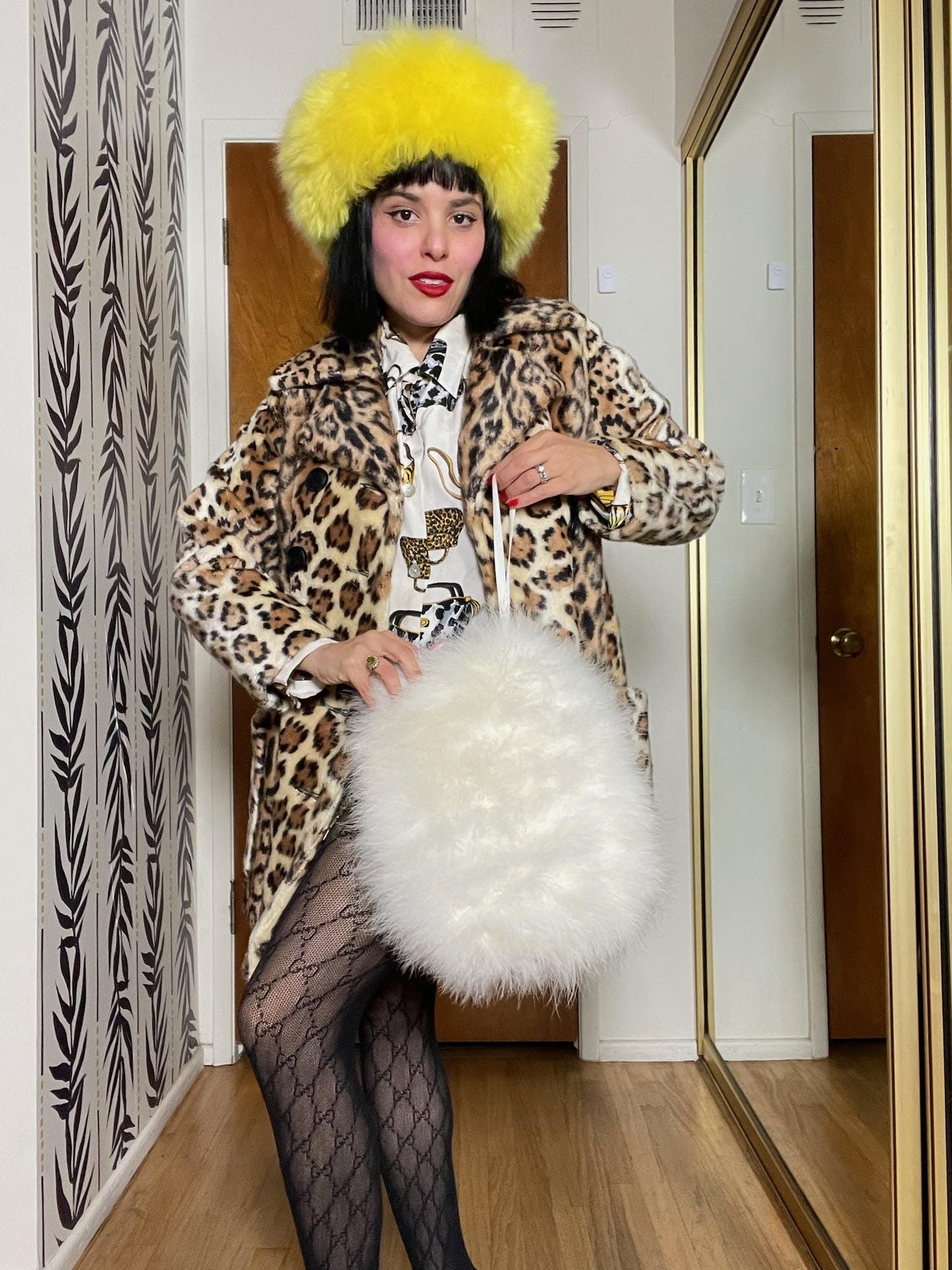 Vintage 50s 60s Dead Stock White Marabou Feather Hand Muffler