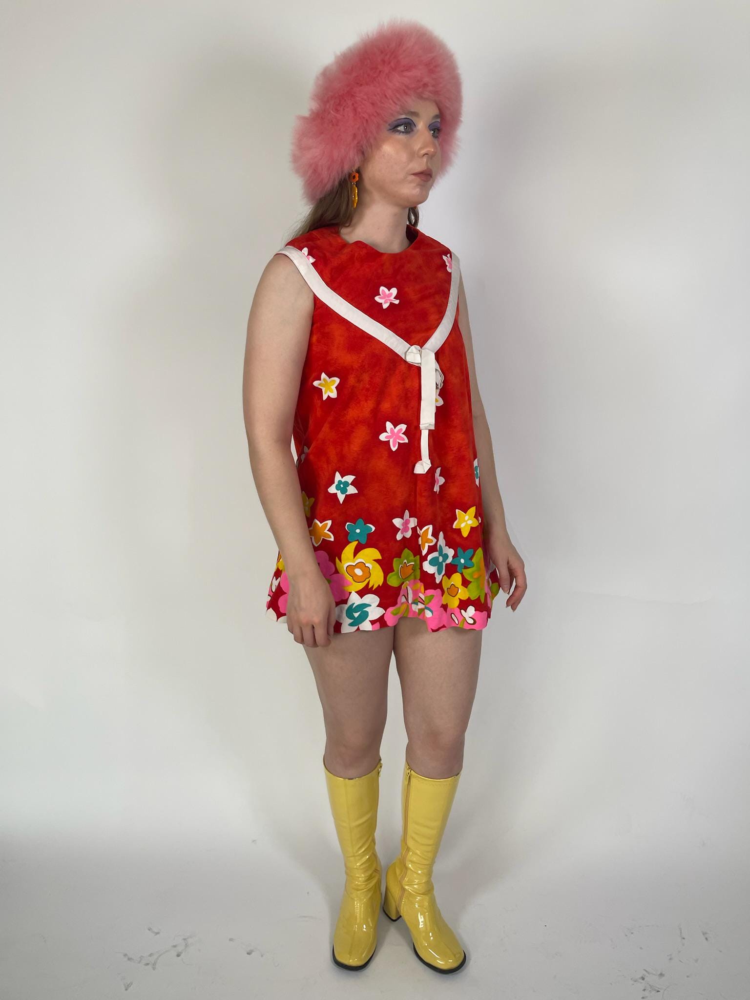 Vintage 60s "Makamae Hawaii" Red Mini Dress - Fits Size XS-S, Possibly M