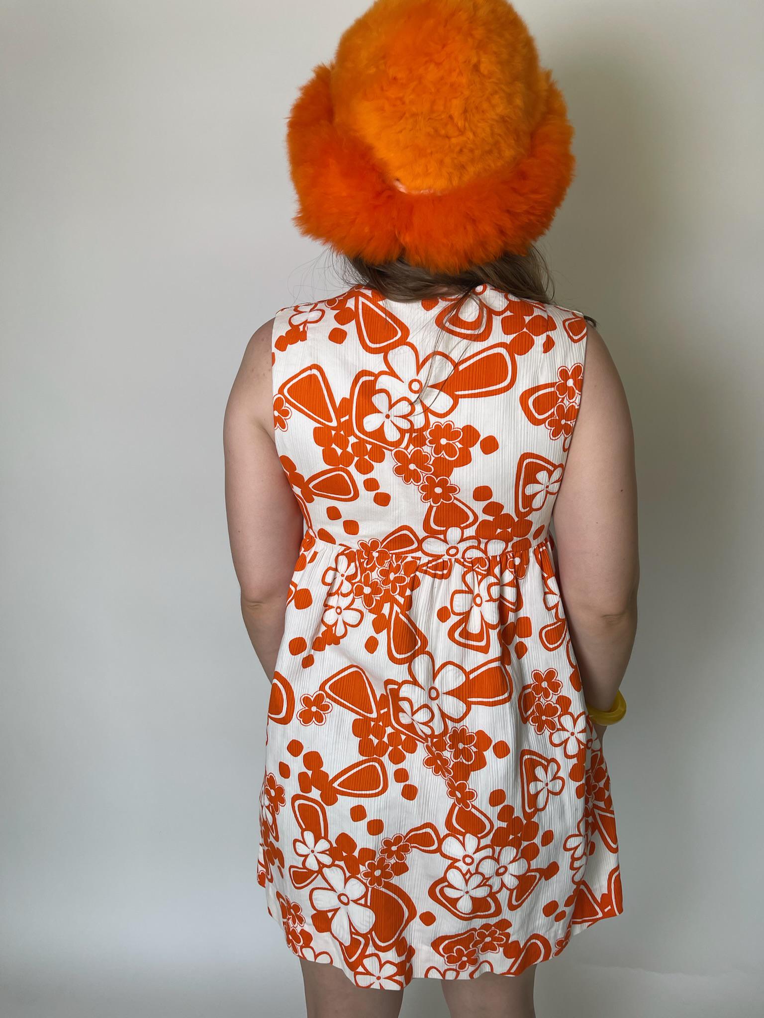 Vintage 60s Orange And White Flower Print Mini Dress - Fits Size S-M