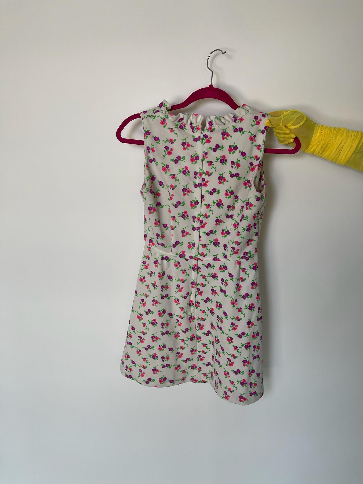 Vintage 60s 70s White with Pink and Purple Flowers Dress - Fits Size XS-S