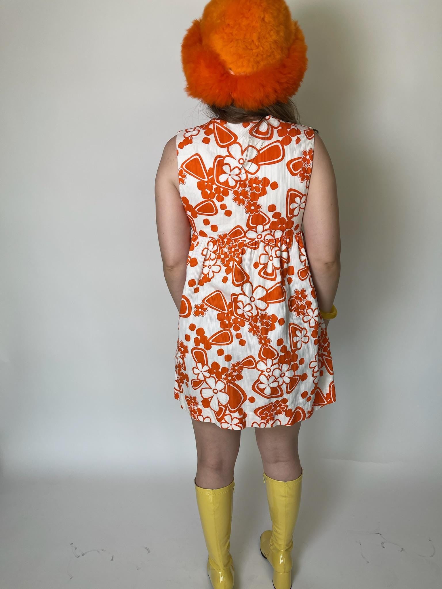 Vintage 60s Orange And White Flower Print Mini Dress - Fits Size S-M