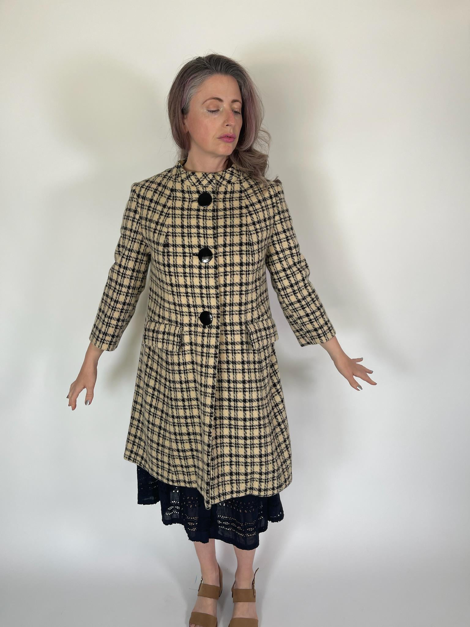 Vintage 60s Black and Tan Swing Coat - Fits Size S-M, Possibly L