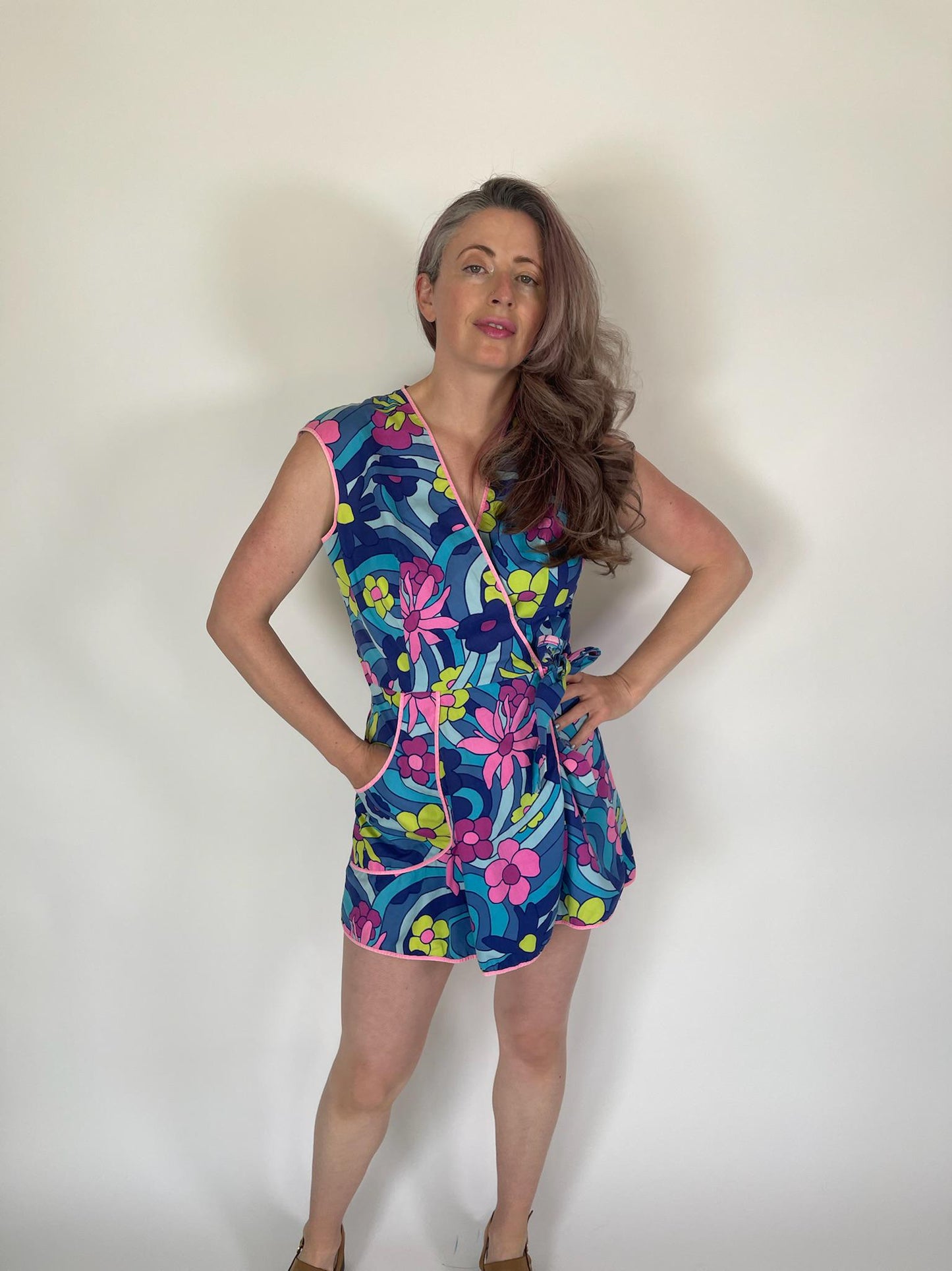 Vintage 60s Flower Print Tunic Wrap Dress - Fits Size XS-M, Possibly L