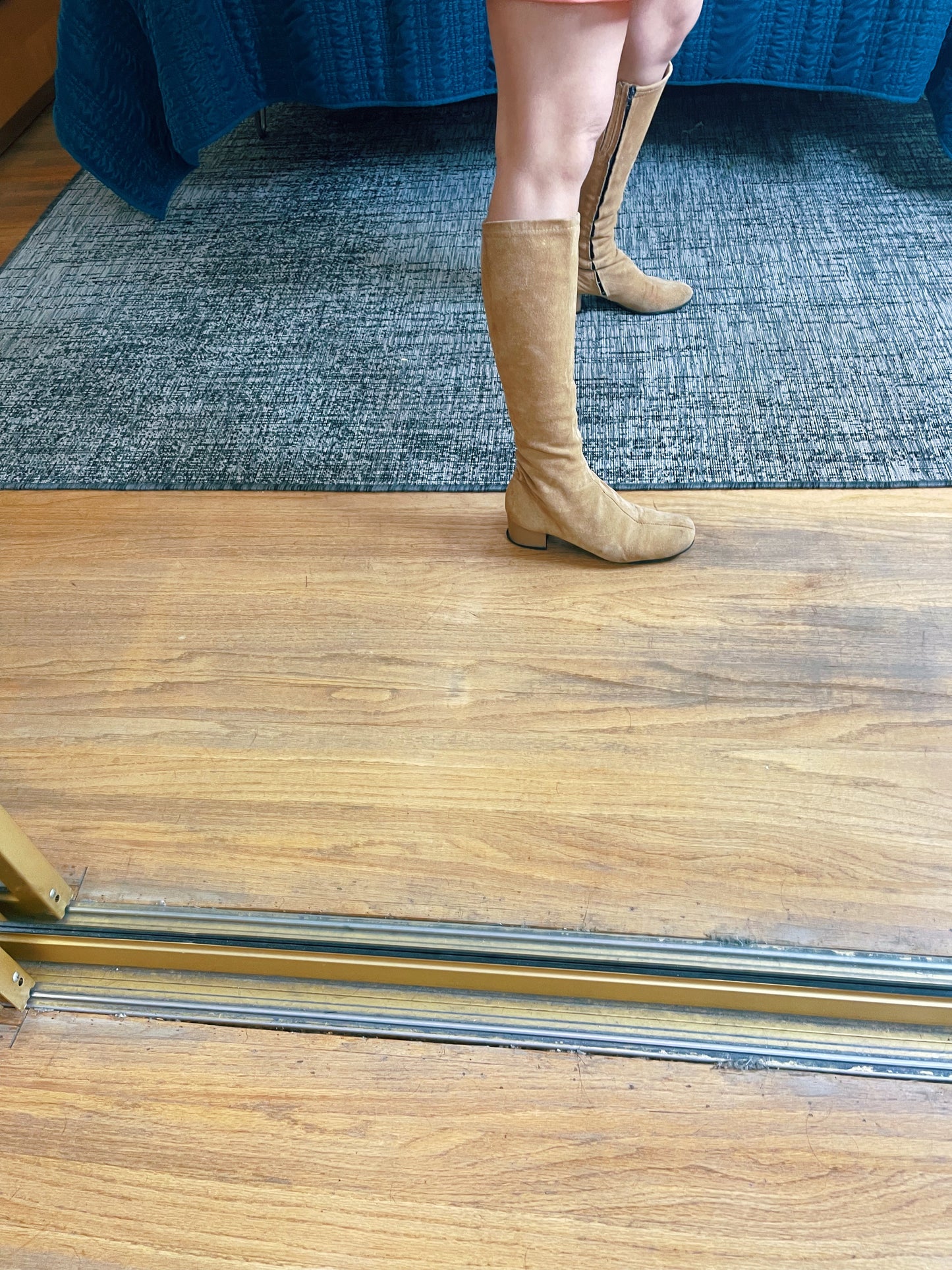 Vintage 60s Suede Leather Hush Puppies Boots US Size 6.5