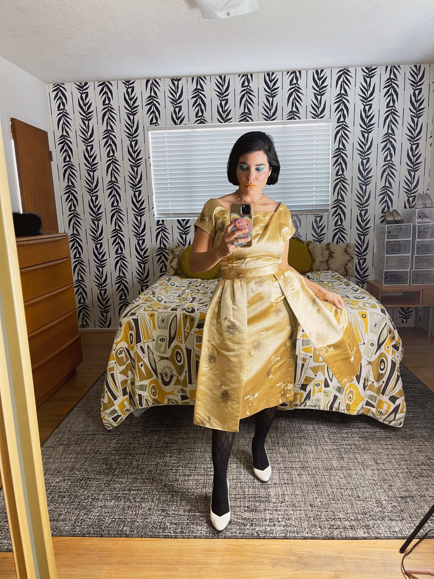 Vintage 50s Silk Custom Wiggle dress with Detachable skirt. Fits sizes XS-SM