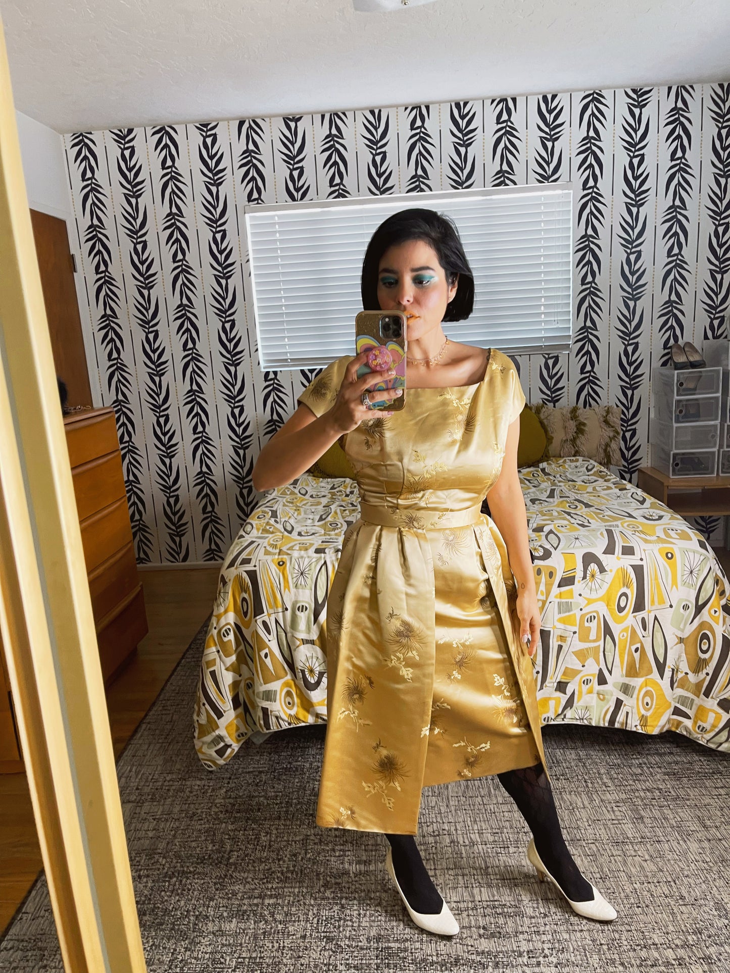 Vintage 50s Silk Custom Wiggle dress with Detachable skirt. Fits sizes XS-SM