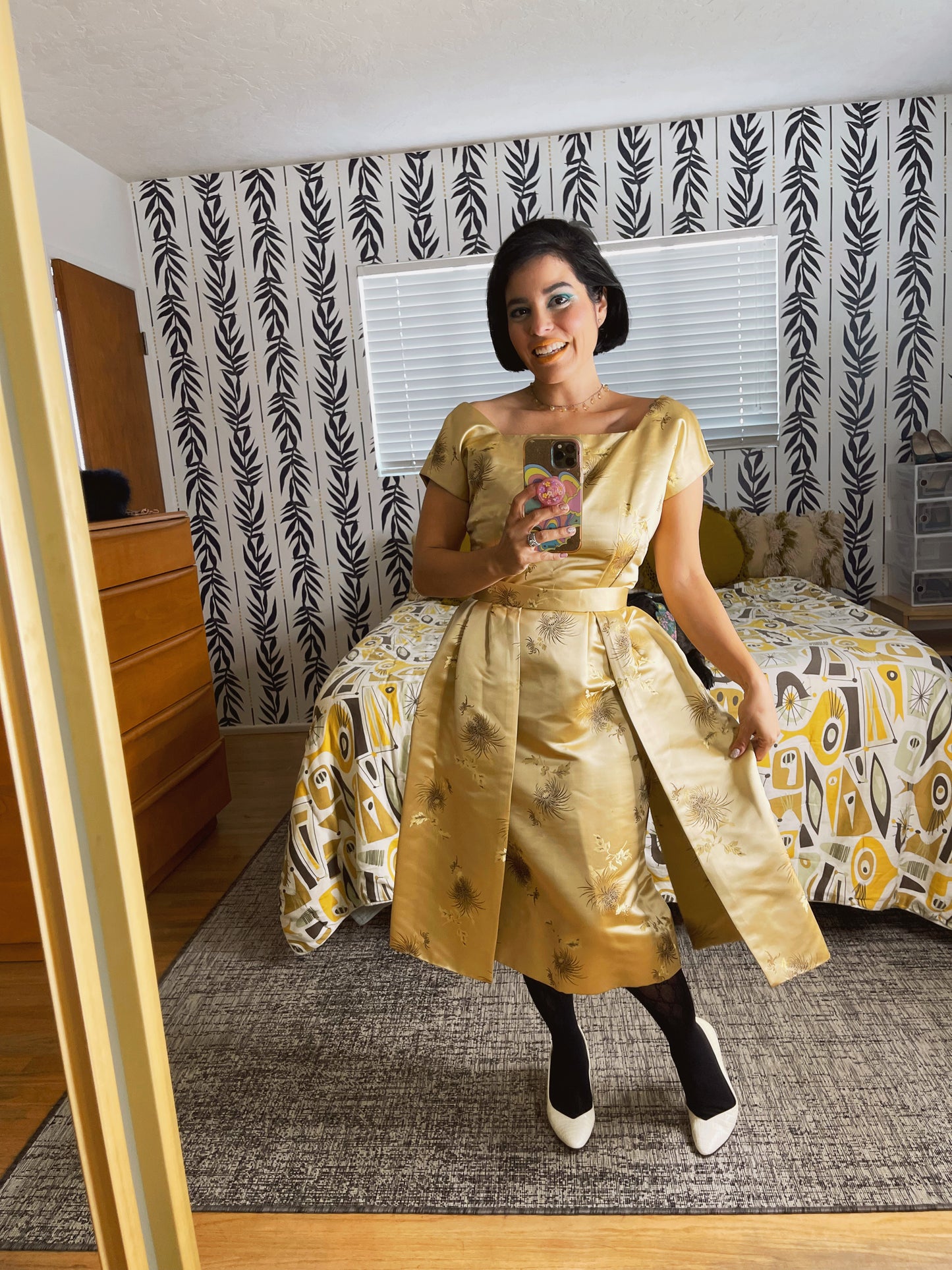 Vintage 50s Silk Custom Wiggle dress with Detachable skirt. Fits sizes XS-SM