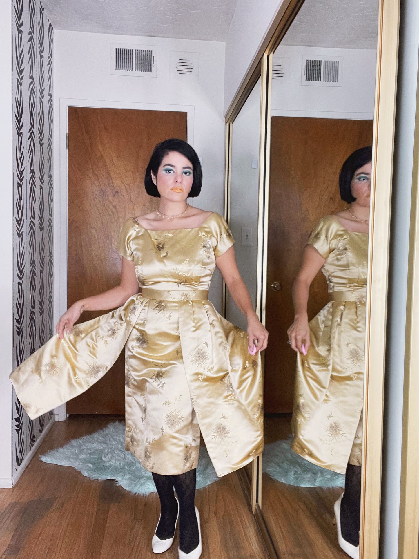 Vintage 50s Silk Custom Wiggle dress with Detachable skirt. Fits sizes XS-SM