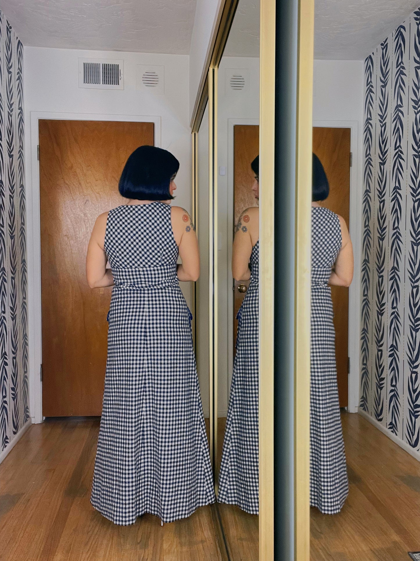 Vintage 60s / 70s Button Down Blue & White Wool Fitted Maxi Dress Fits Sizes XXS-XS
