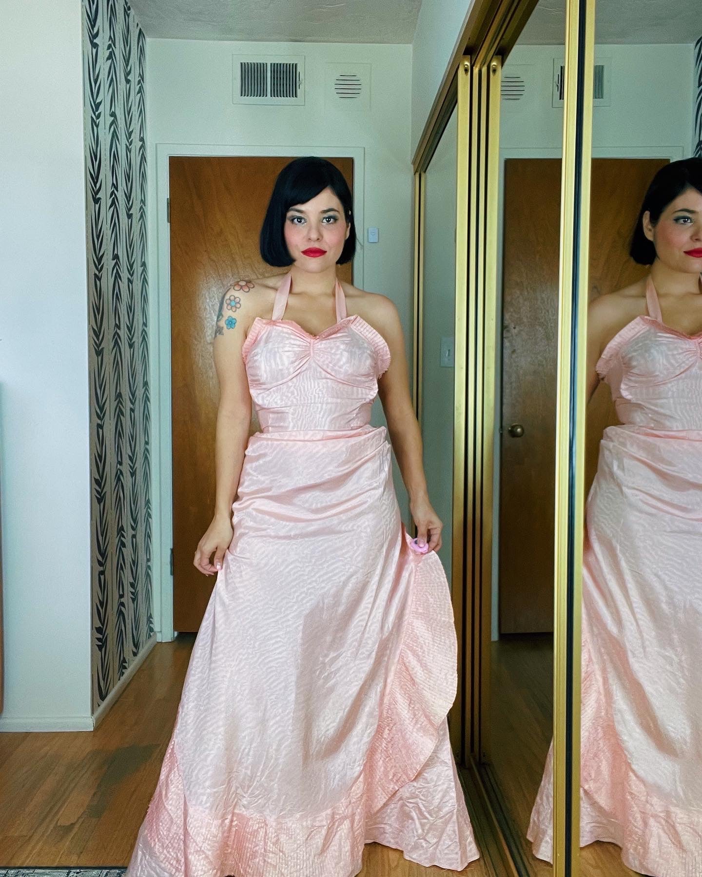 Vintage 40s Pink Halter Mermaid Fitted Gown Fits Sizes XXS-XS