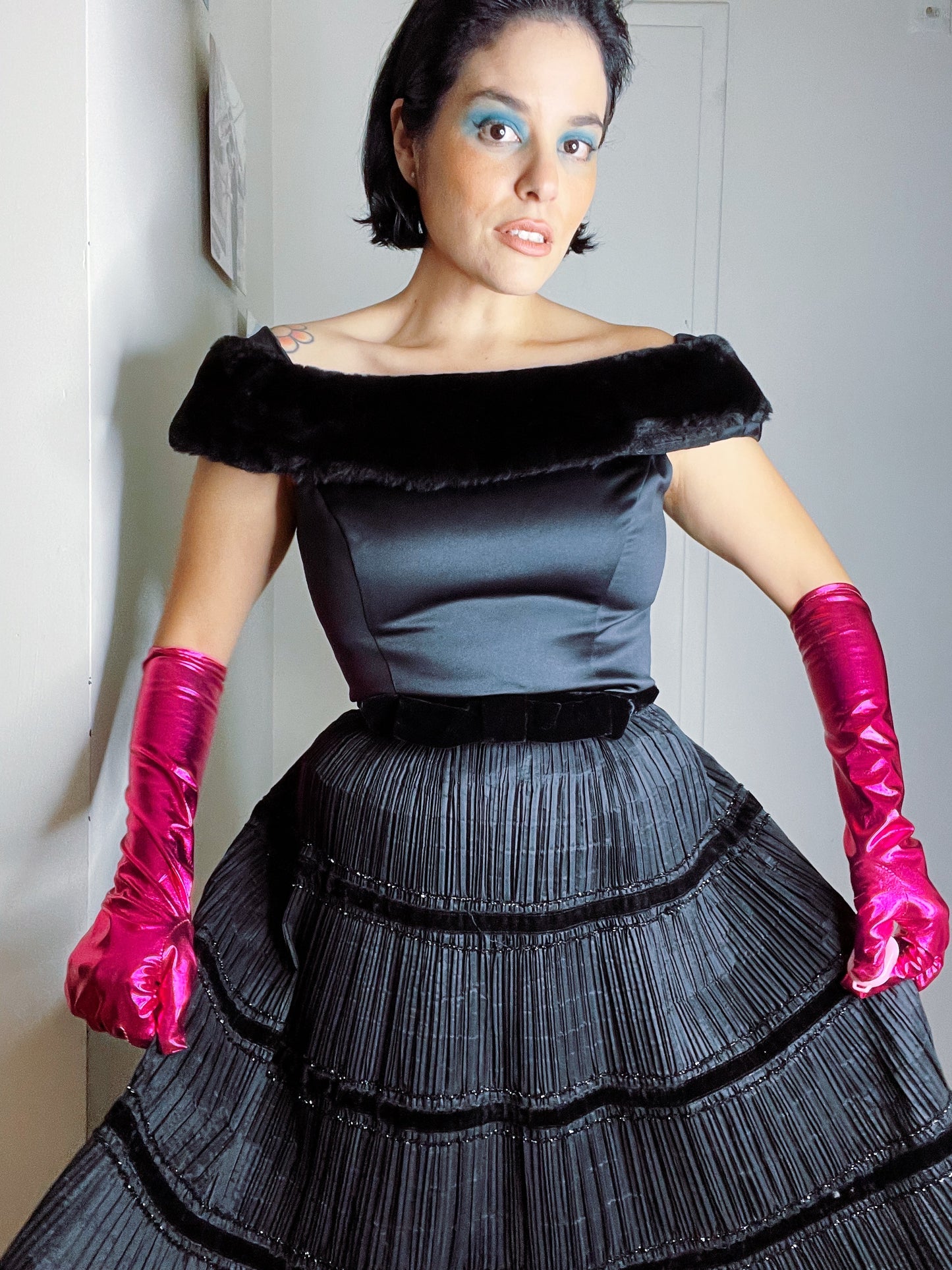 Vintage 50s / 60s Accordion Black A-Line Skirt Fits Sizes XS-SM