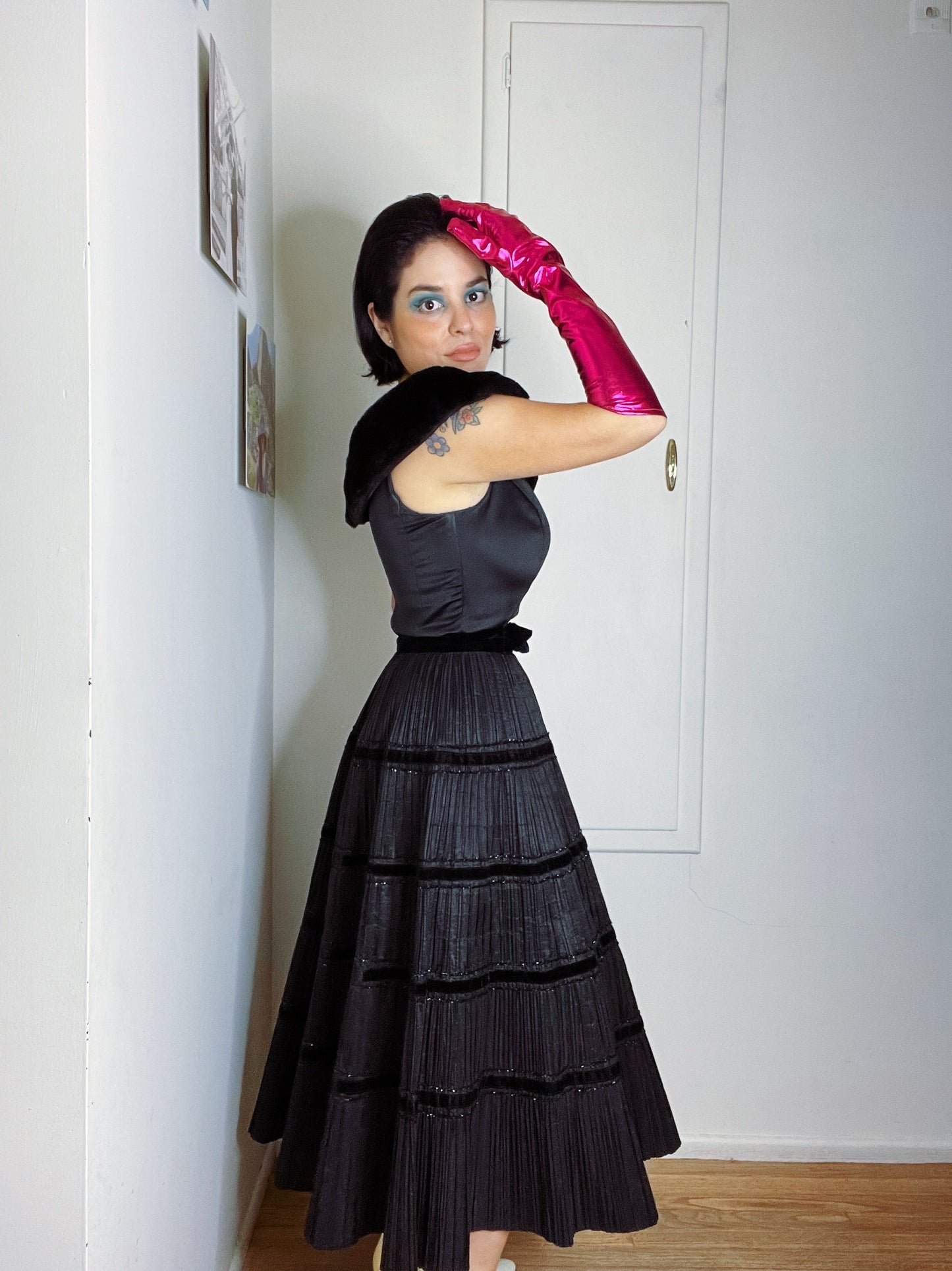 Vintage 50s / 60s Accordion Black A-Line Skirt Fits Sizes XS-SM