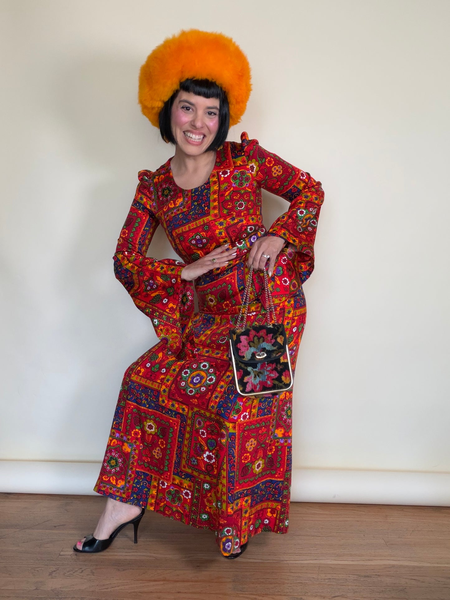 Vintage 60s Floral Tapestry Carpet Purse