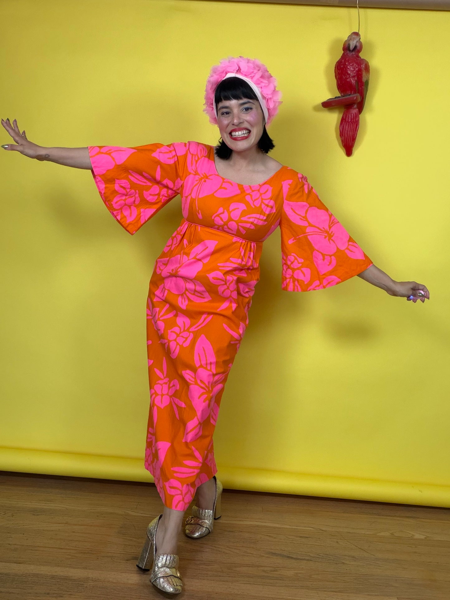 Vintage 60s DayGlo Hawaiian Floral Maxi Pomare-Tahiti Honolulu Hawaii Fit’s XS-SM