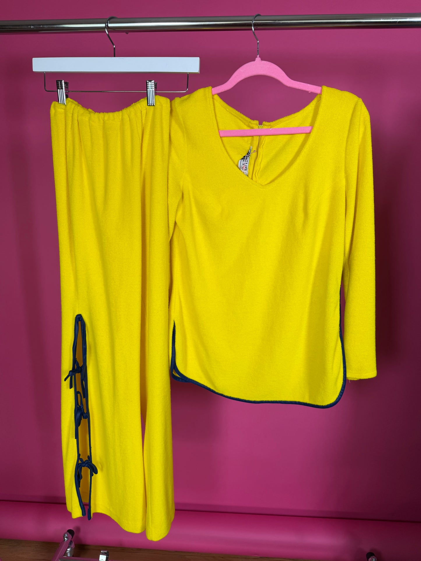 Vintage 60/70s Estevez Yellow Peekaboo Bell Pant Set Fits XS-M