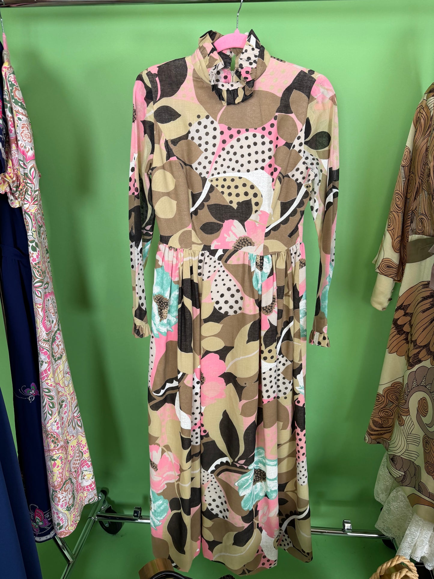 Vintage 60s Neutral Tone Psychedelic Maxi Dress XS-M