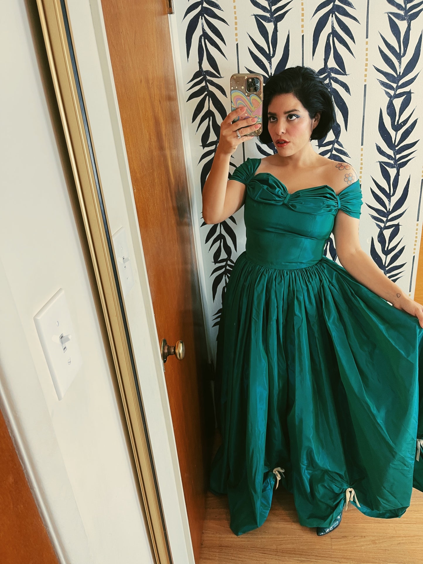 Vintage 50s / 60s Taffeta Emerald Green Blue Iridescent Draped Skirt Bow Gown Fits Sizes XS-SM