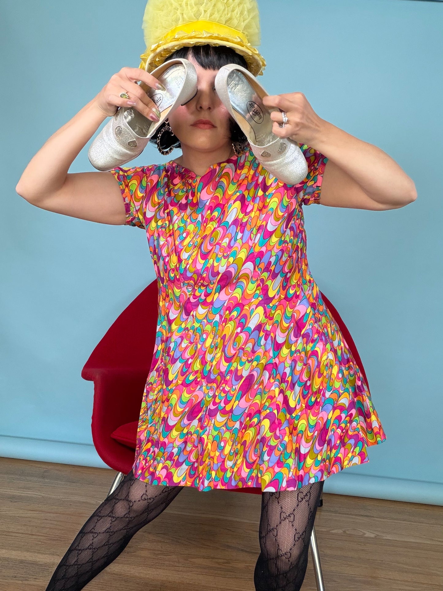 Vintage 1960s Psychedelic Mod Mini Dress – Groovy Swirl Print Fits XS-M