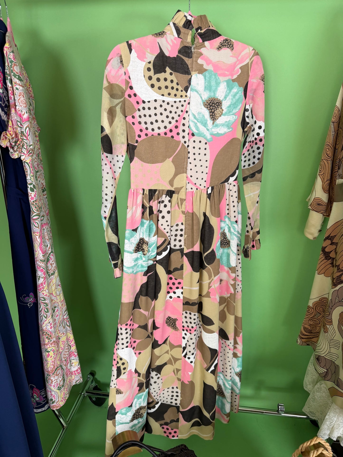 Vintage 60s Neutral Tone Psychedelic Maxi Dress XS-M