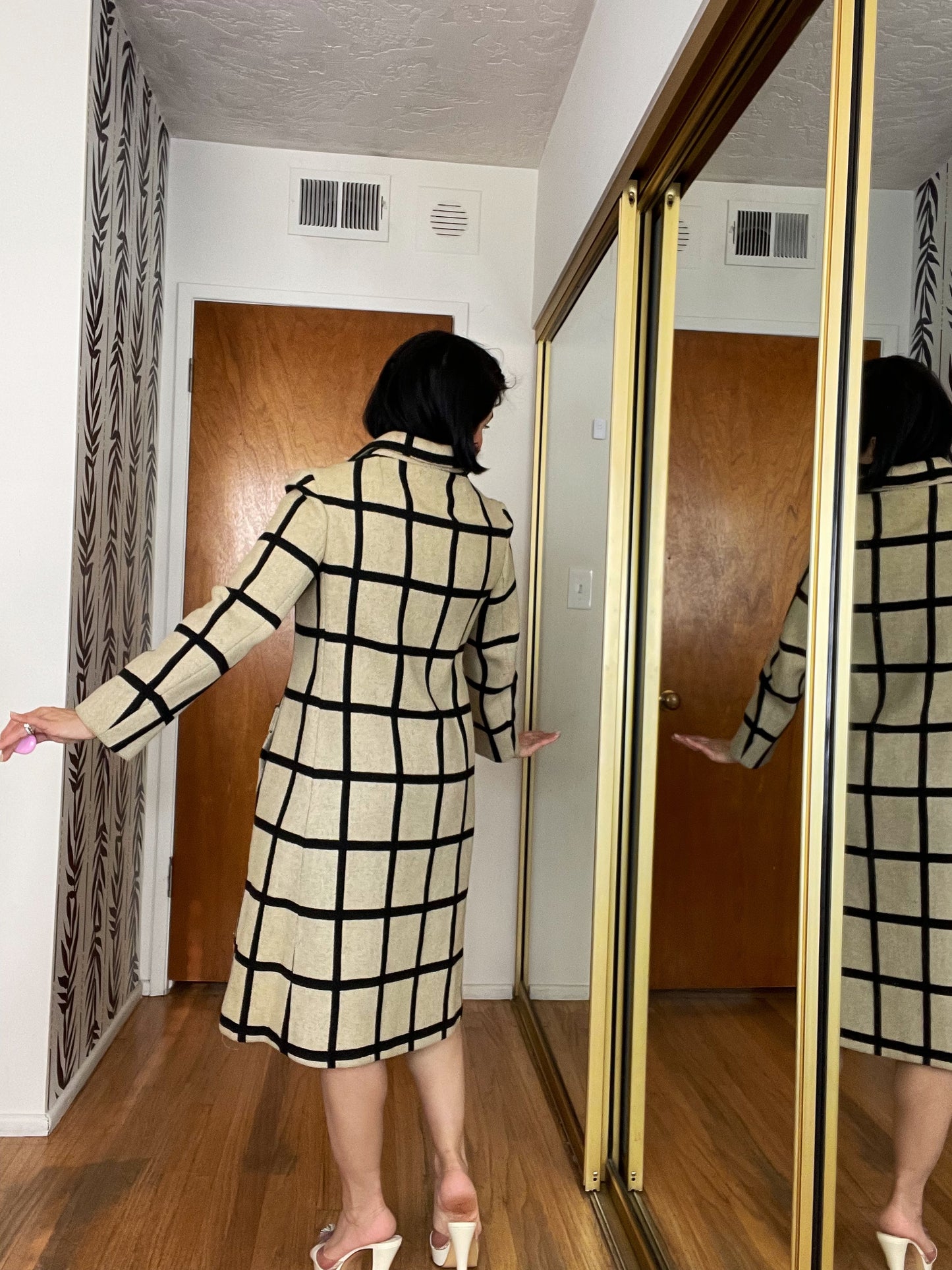 Vintage 60s / 70s Saks Fifth Avenue Mod Windowpane Print Coat Fits Sizes XS-M