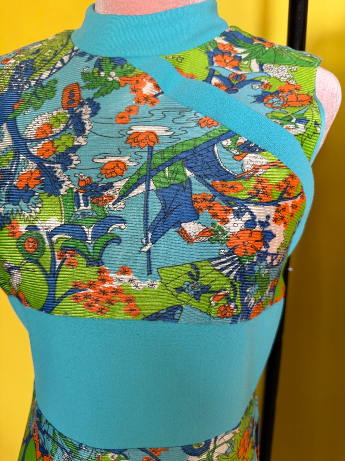 Vintage 60s Japanese Garden Novelty Print Hostess Maxi Dress Fits XS-M